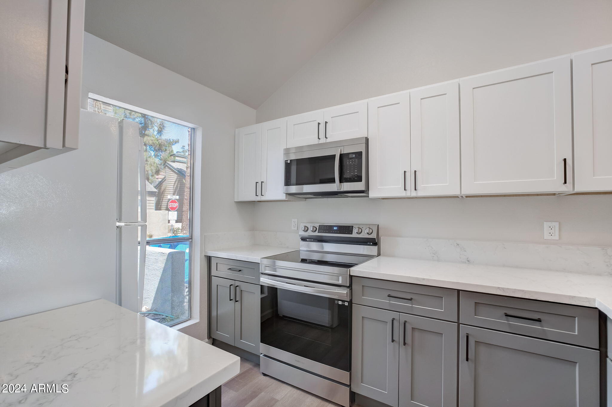 14002 N 49TH Avenue # 1136