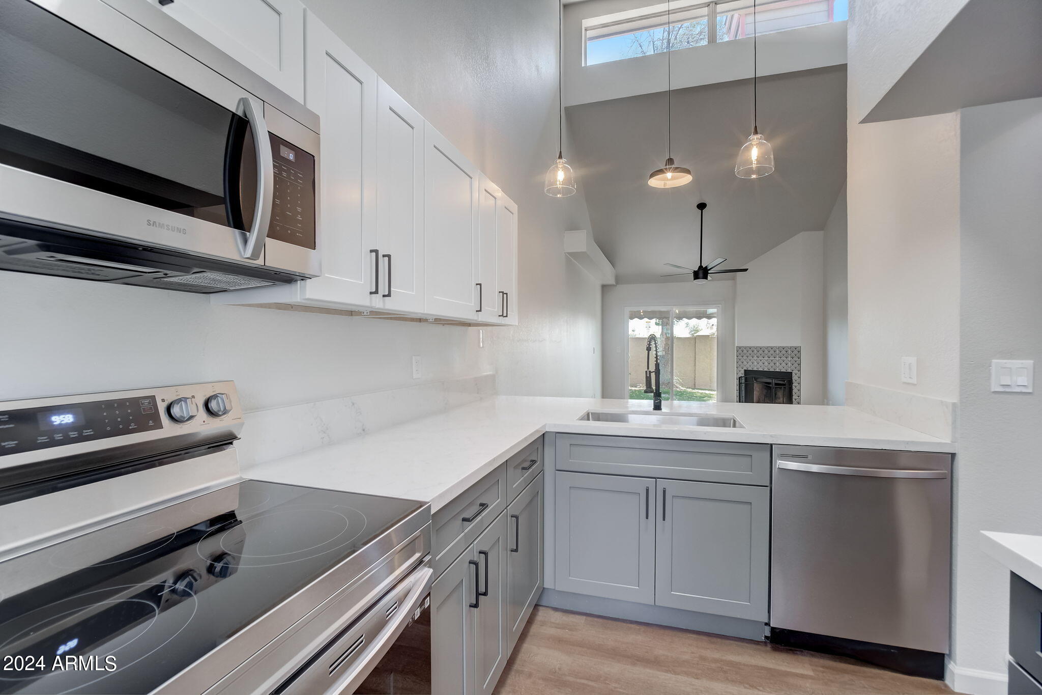 14002 N 49TH Avenue # 1136