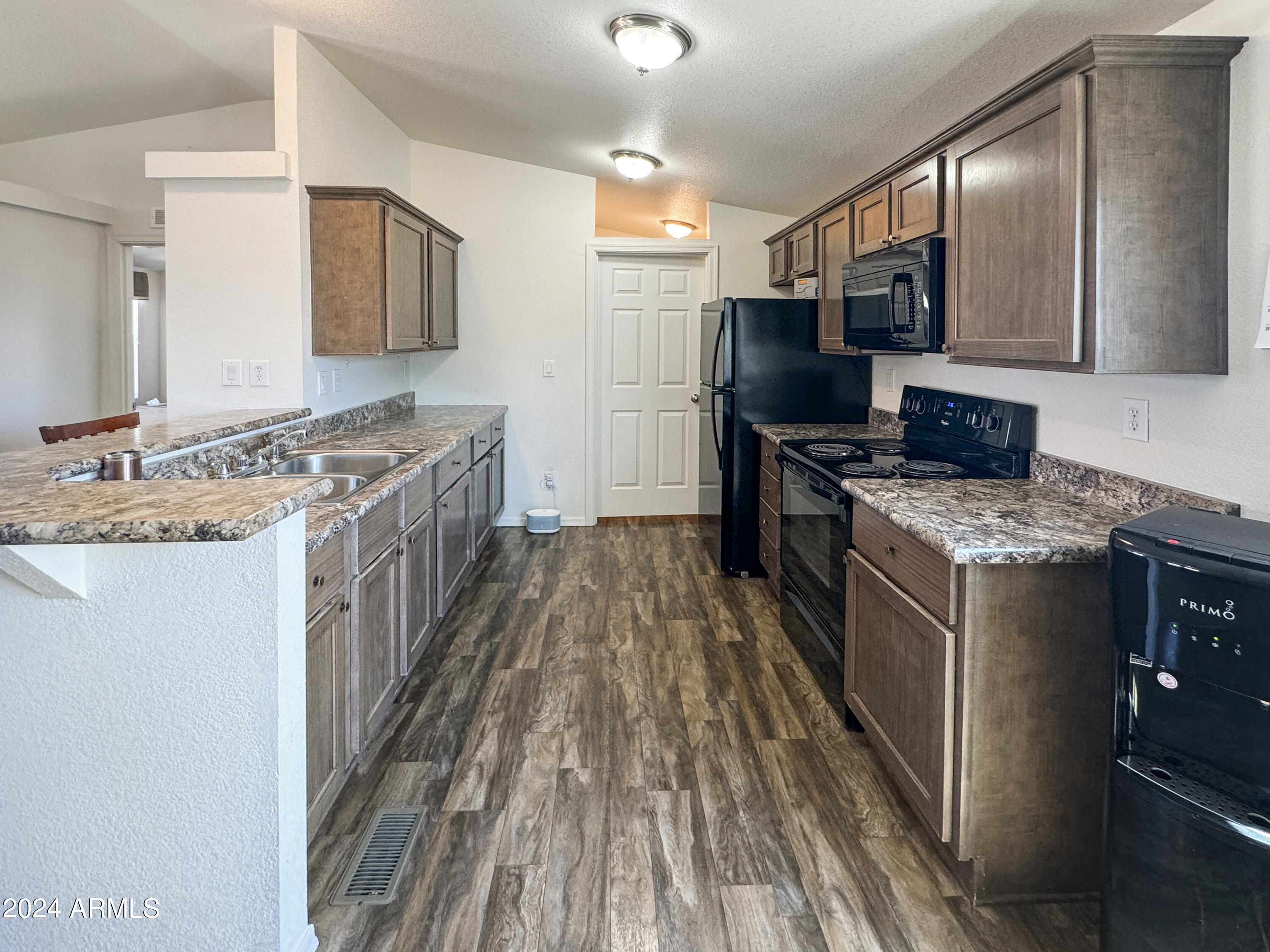 555 W Warner Road # 4