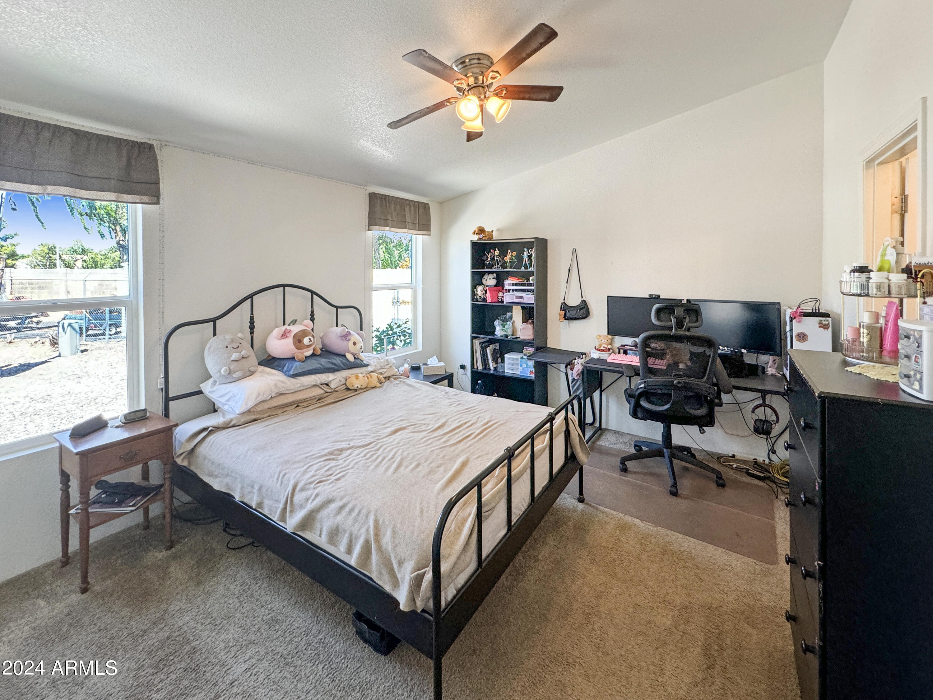 555 W Warner Road # 4