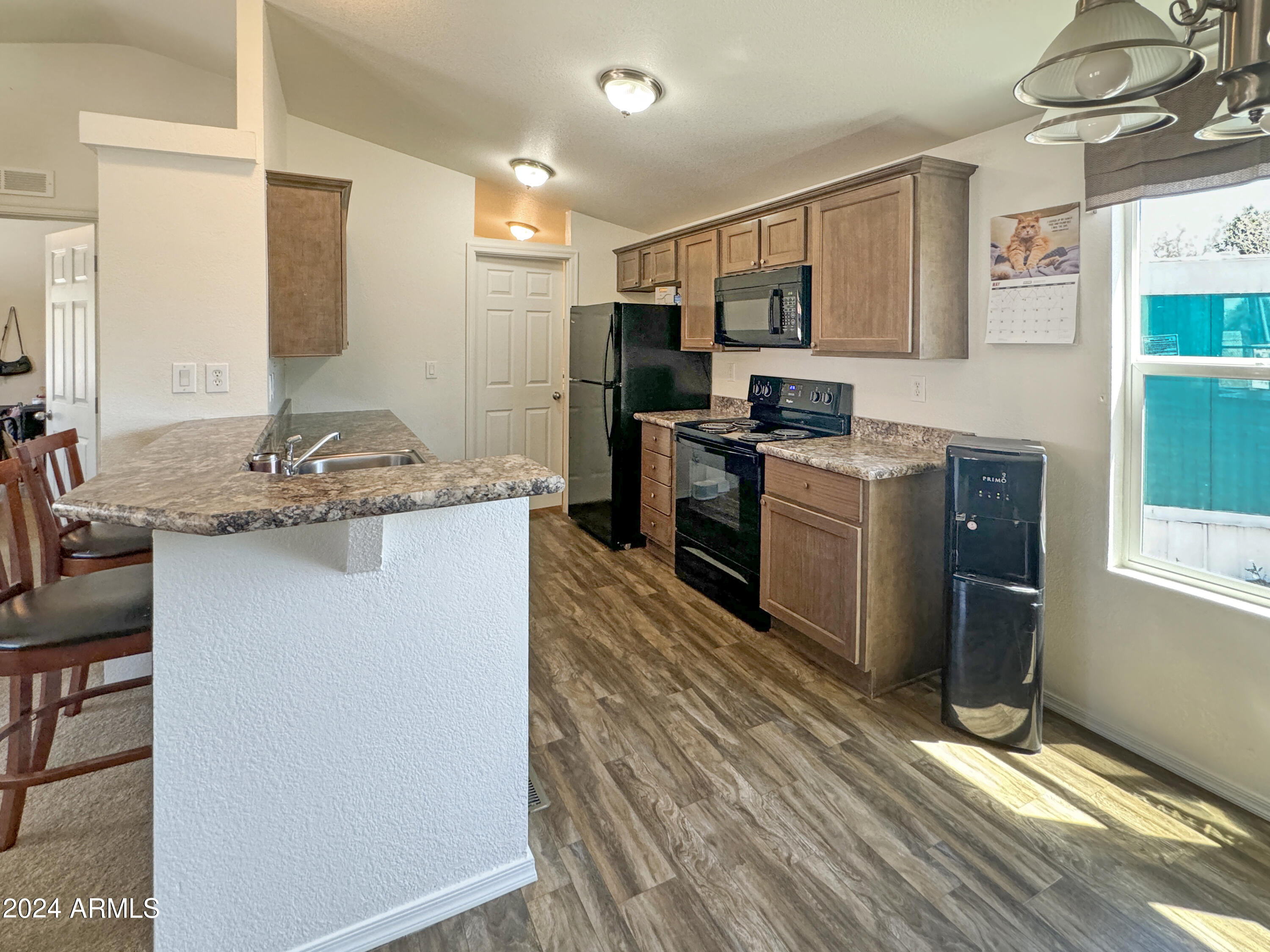 555 W Warner Road # 4