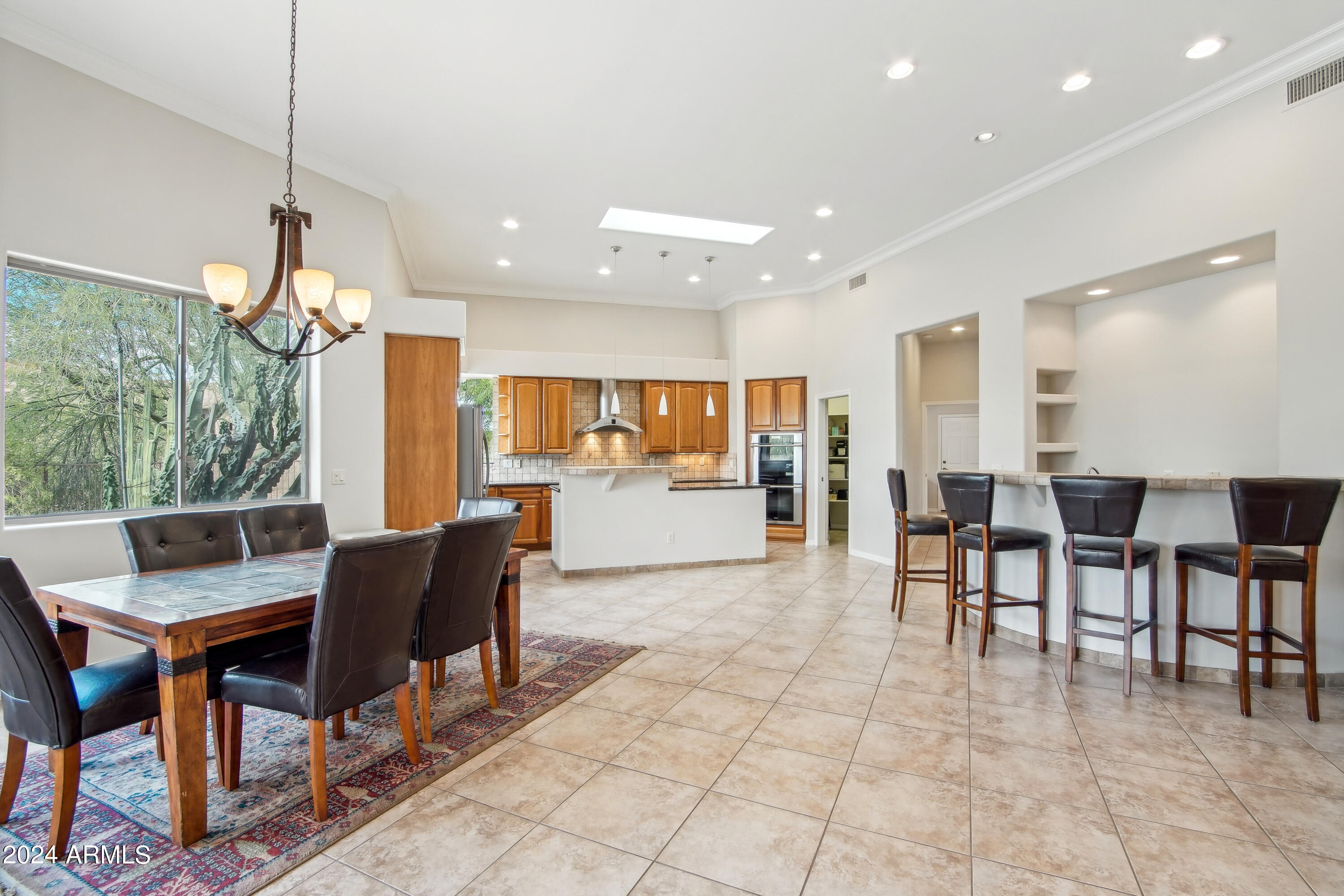 120 W ROCK VIEW Road