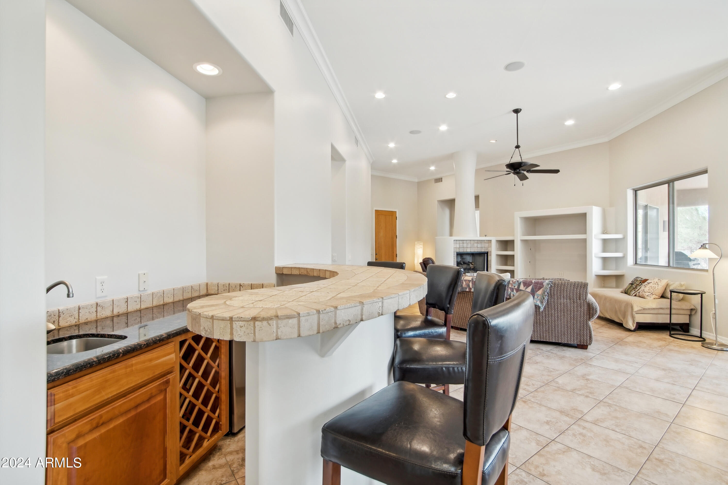 120 W ROCK VIEW Road