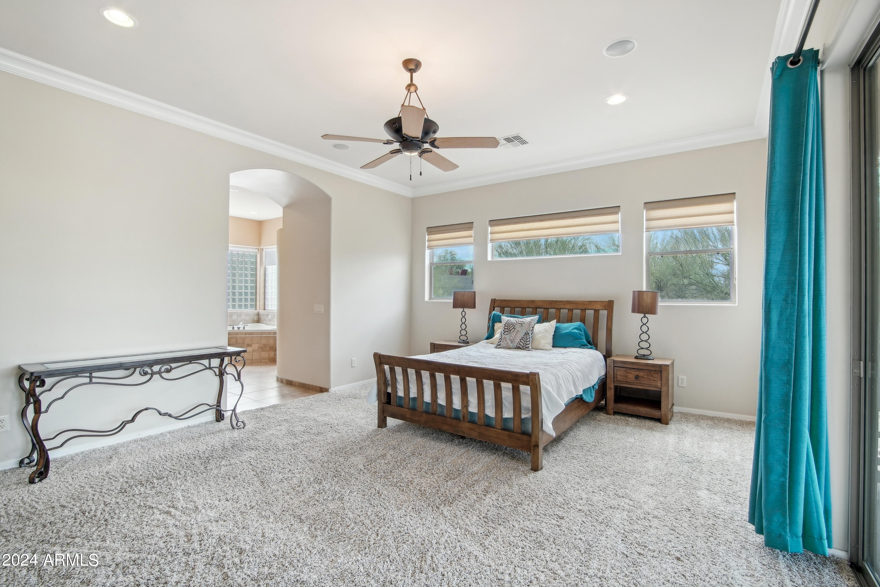 120 W ROCK VIEW Road