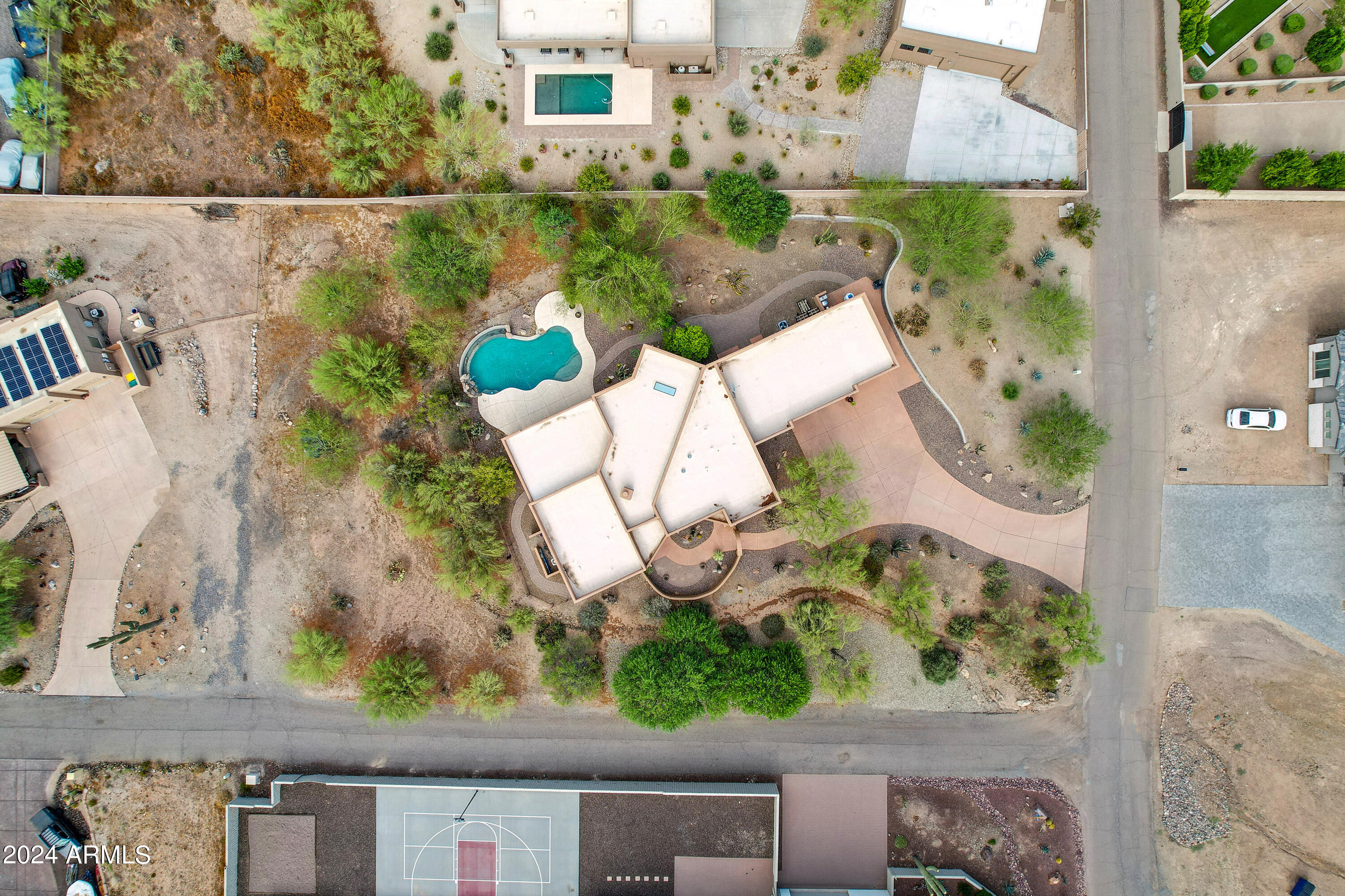 120 W ROCK VIEW Road