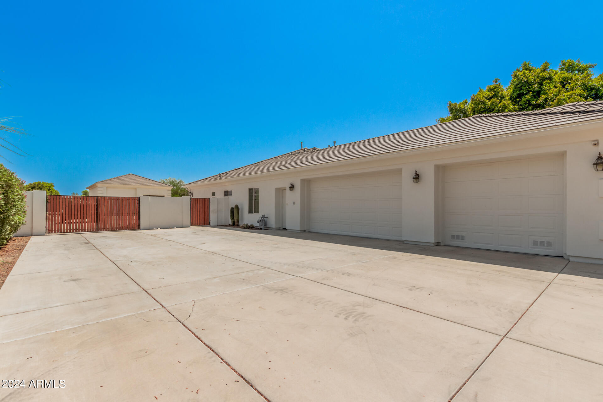 16497 W YUMA Road