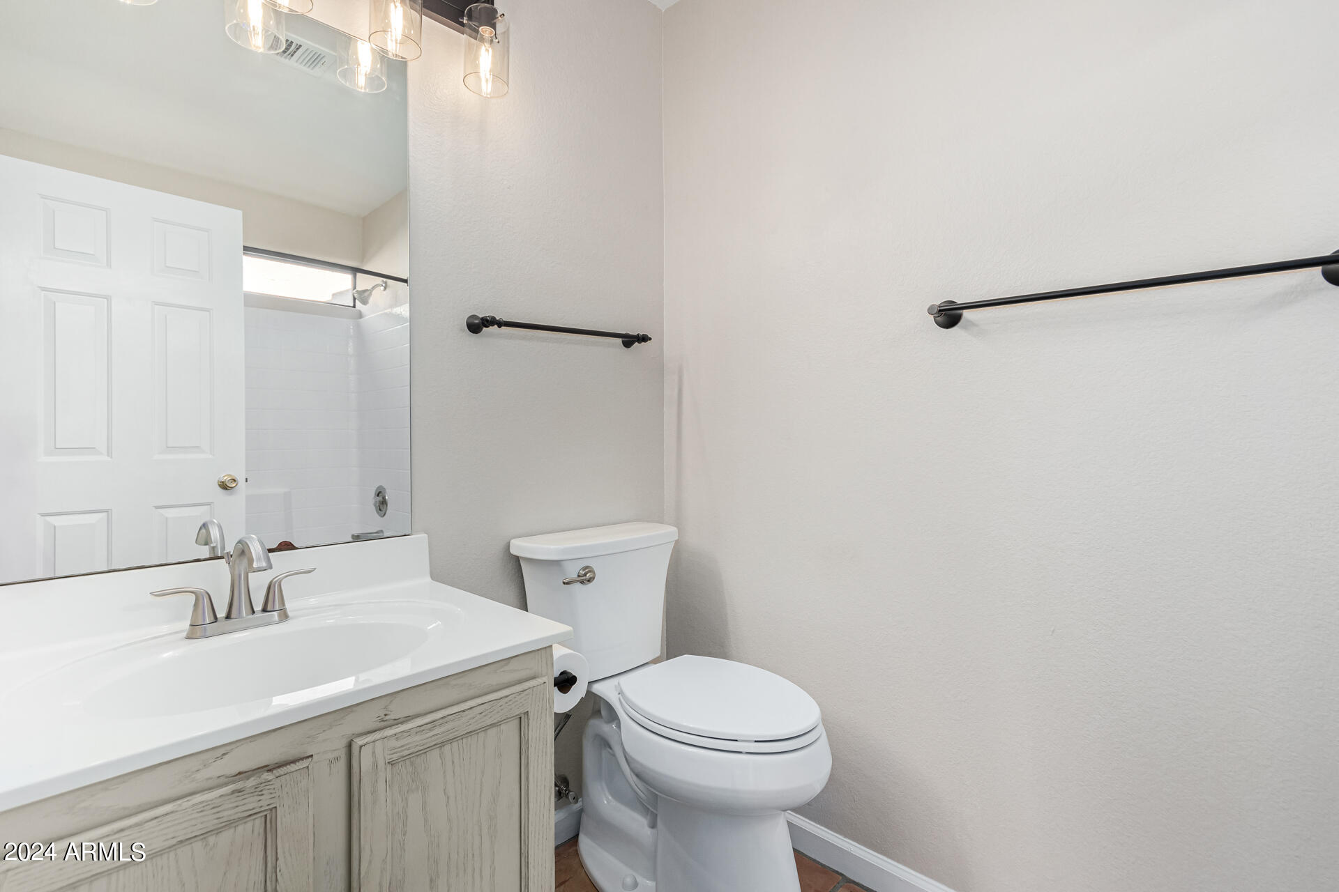 1001 N PASADENA Street # 140