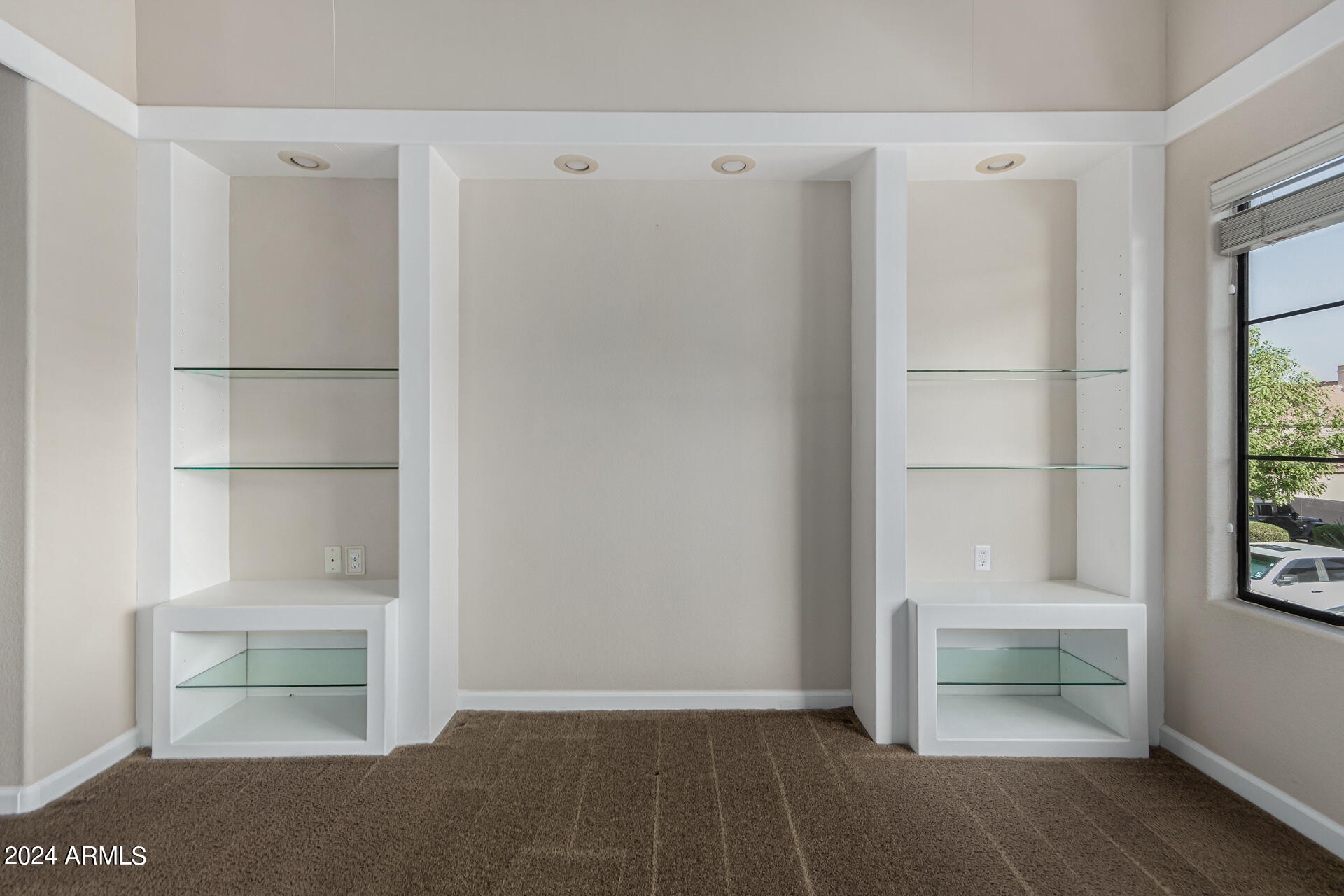 1001 N PASADENA Street # 140