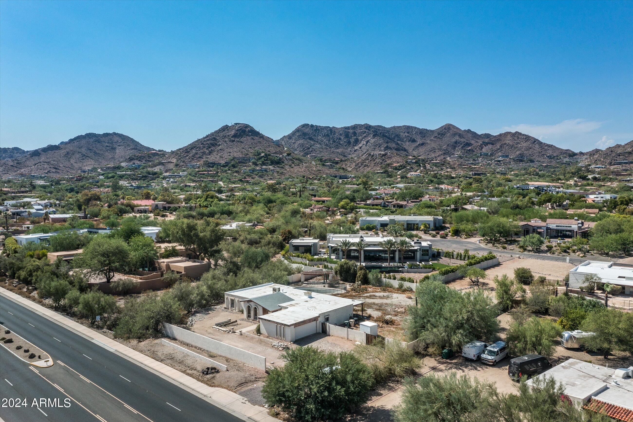 4702 E LINCOLN Drive # 19