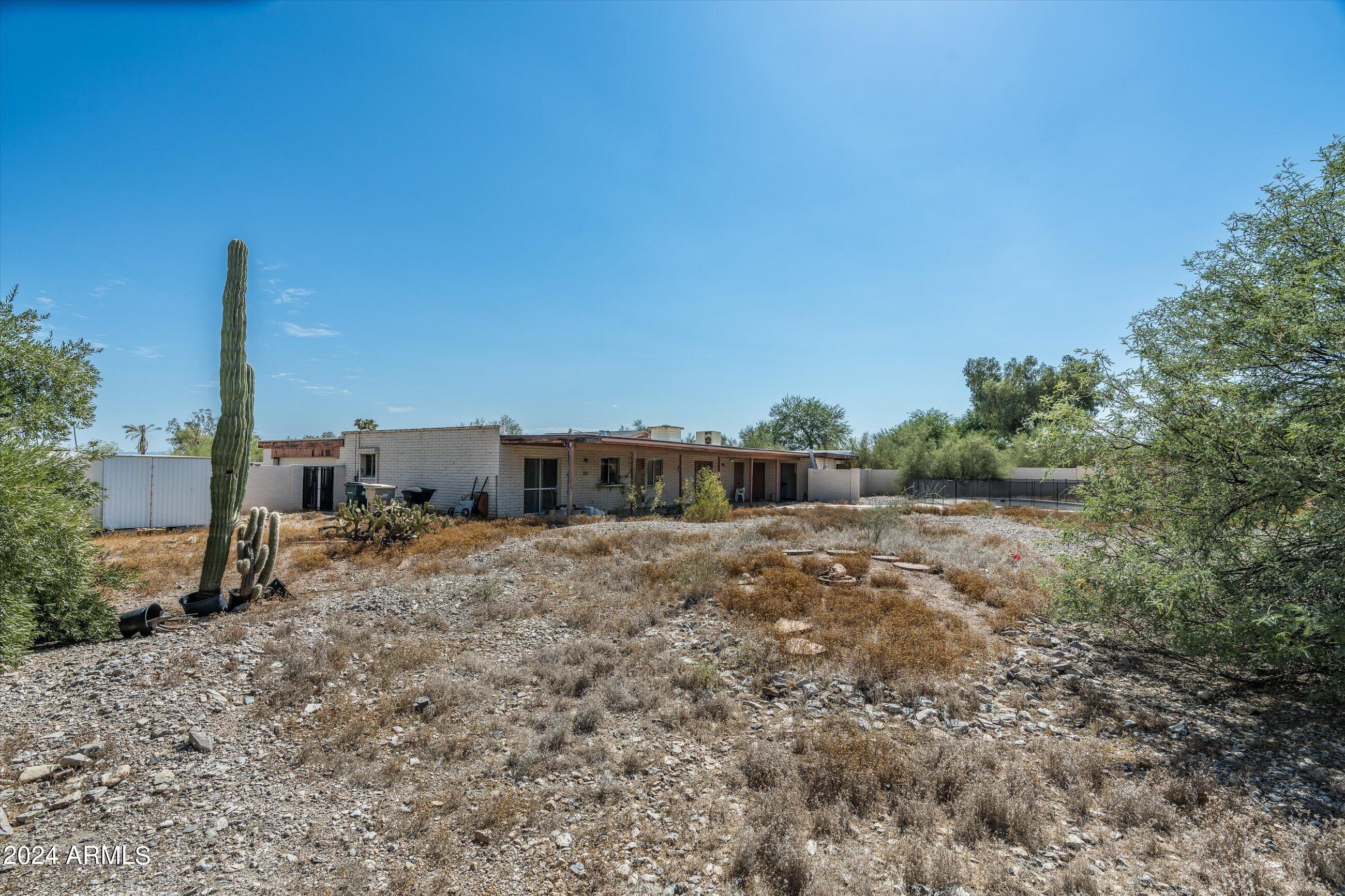 4702 E LINCOLN Drive # 19