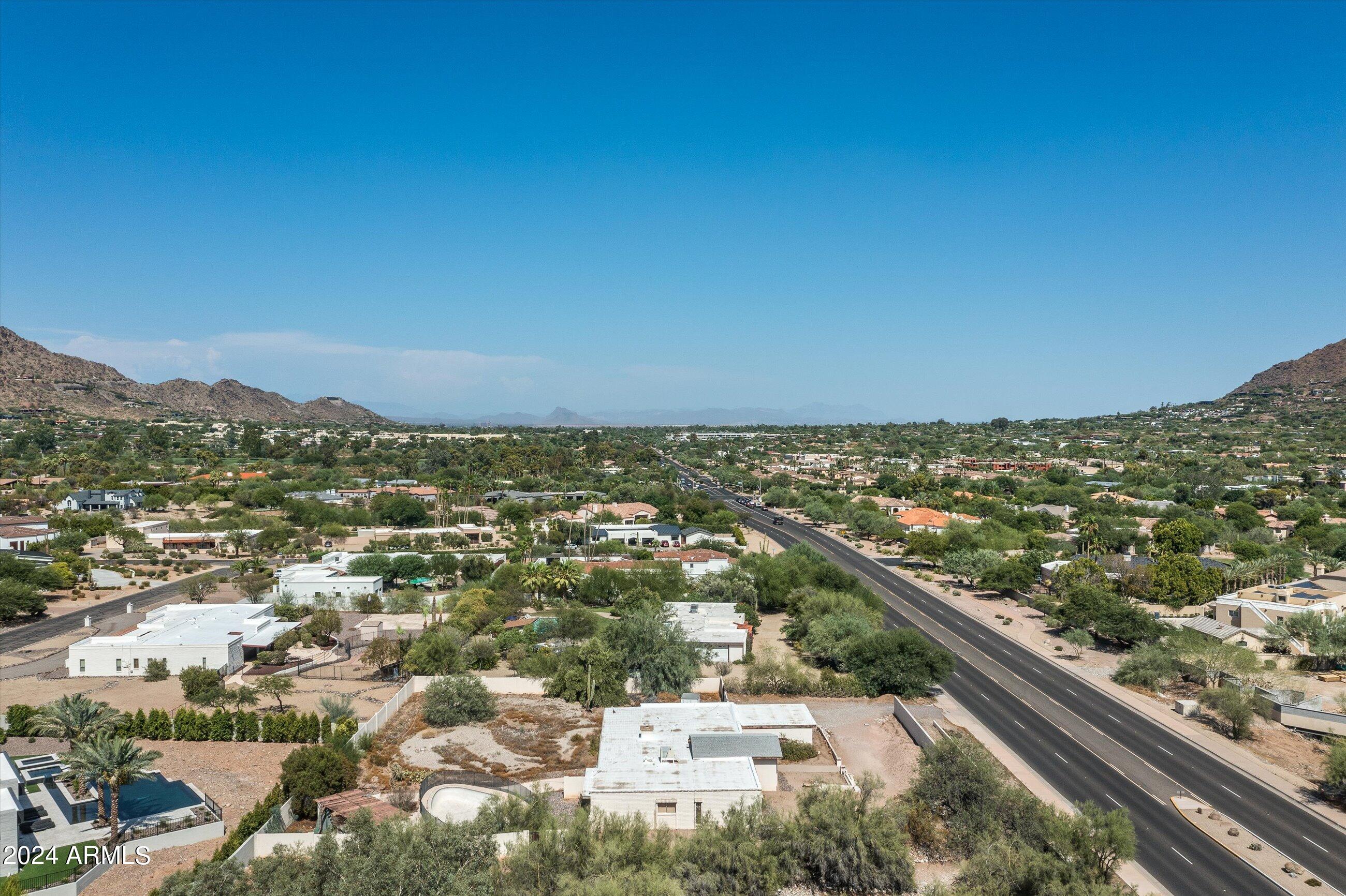 4702 E LINCOLN Drive # 19