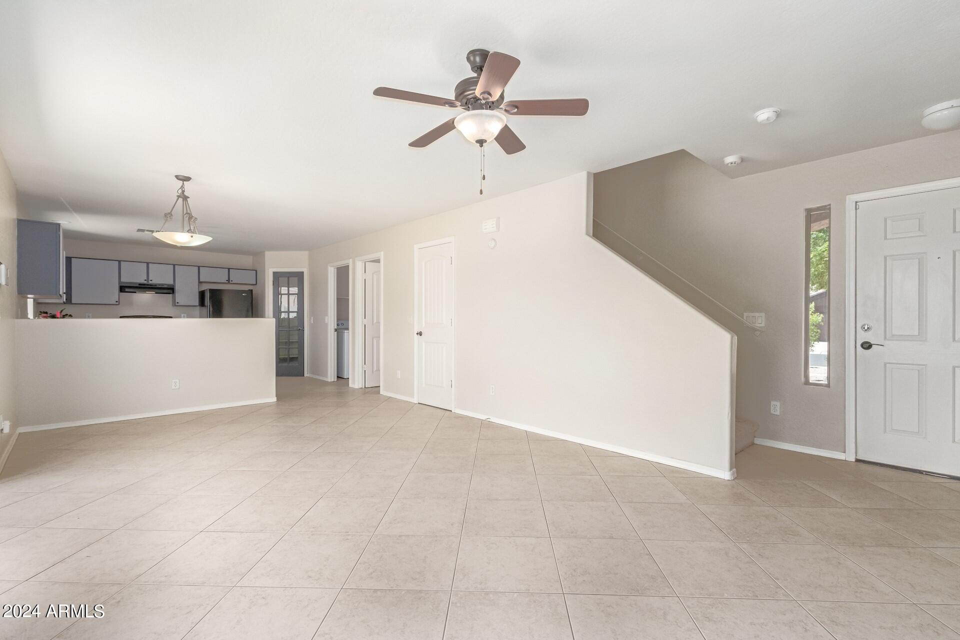 12802 W DREYFUS Drive