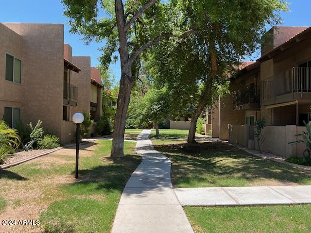 5525 E THOMAS Road # M15