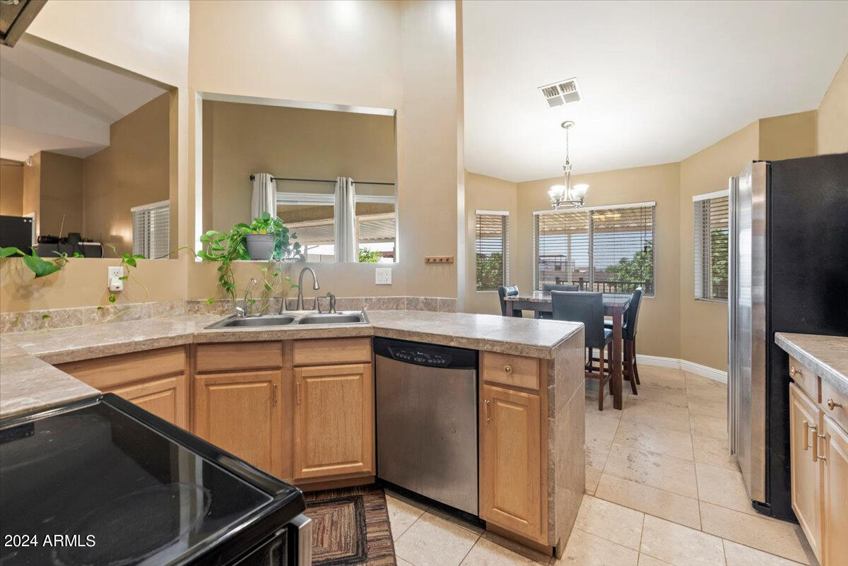 21123 W CHUCKWAGON Lane