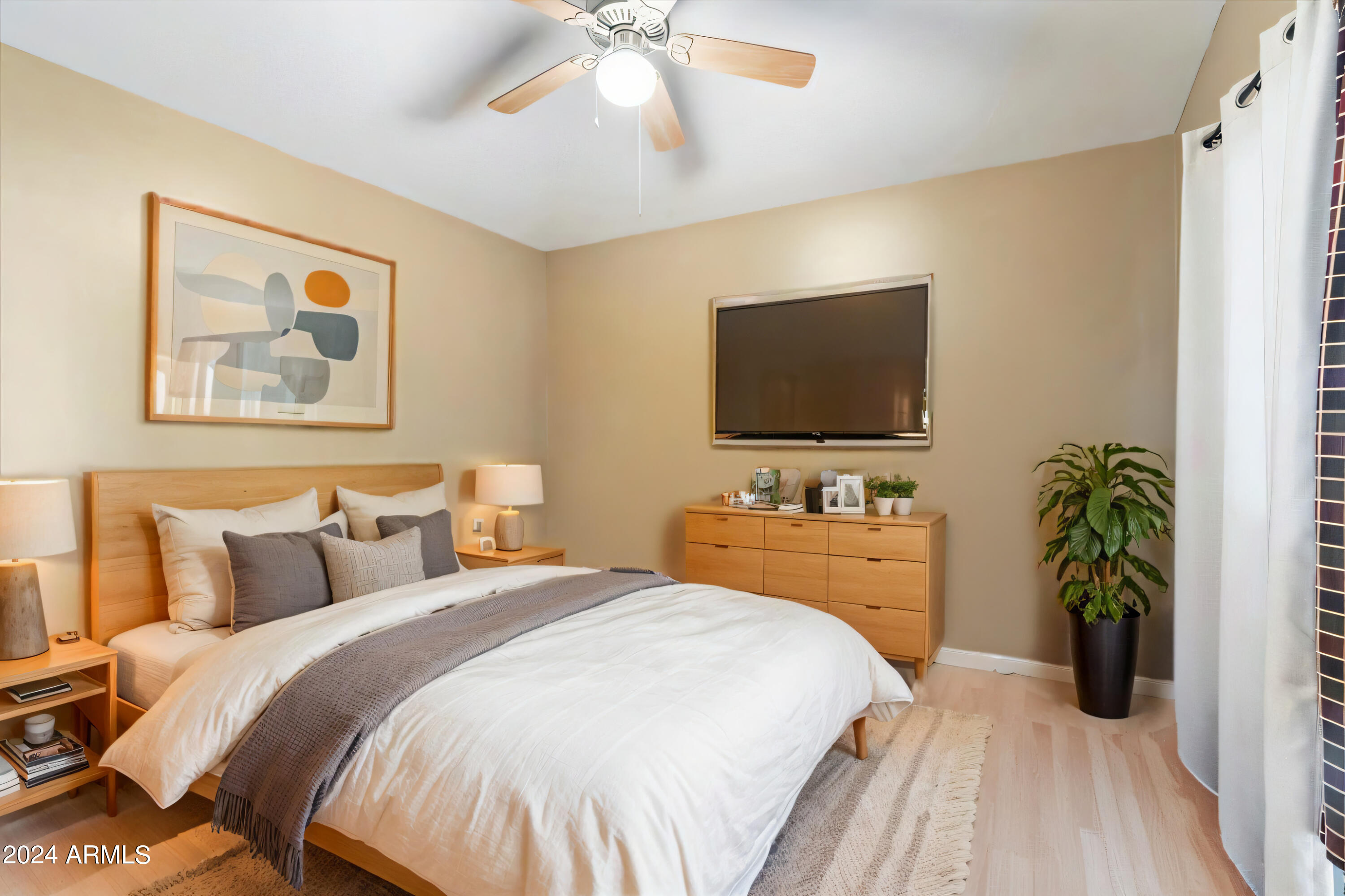 21123 W CHUCKWAGON Lane