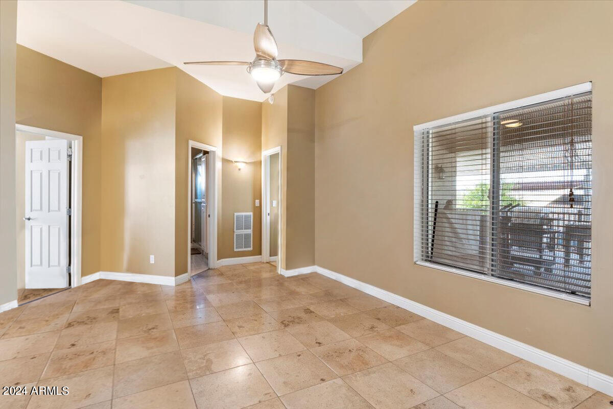 21123 W CHUCKWAGON Lane