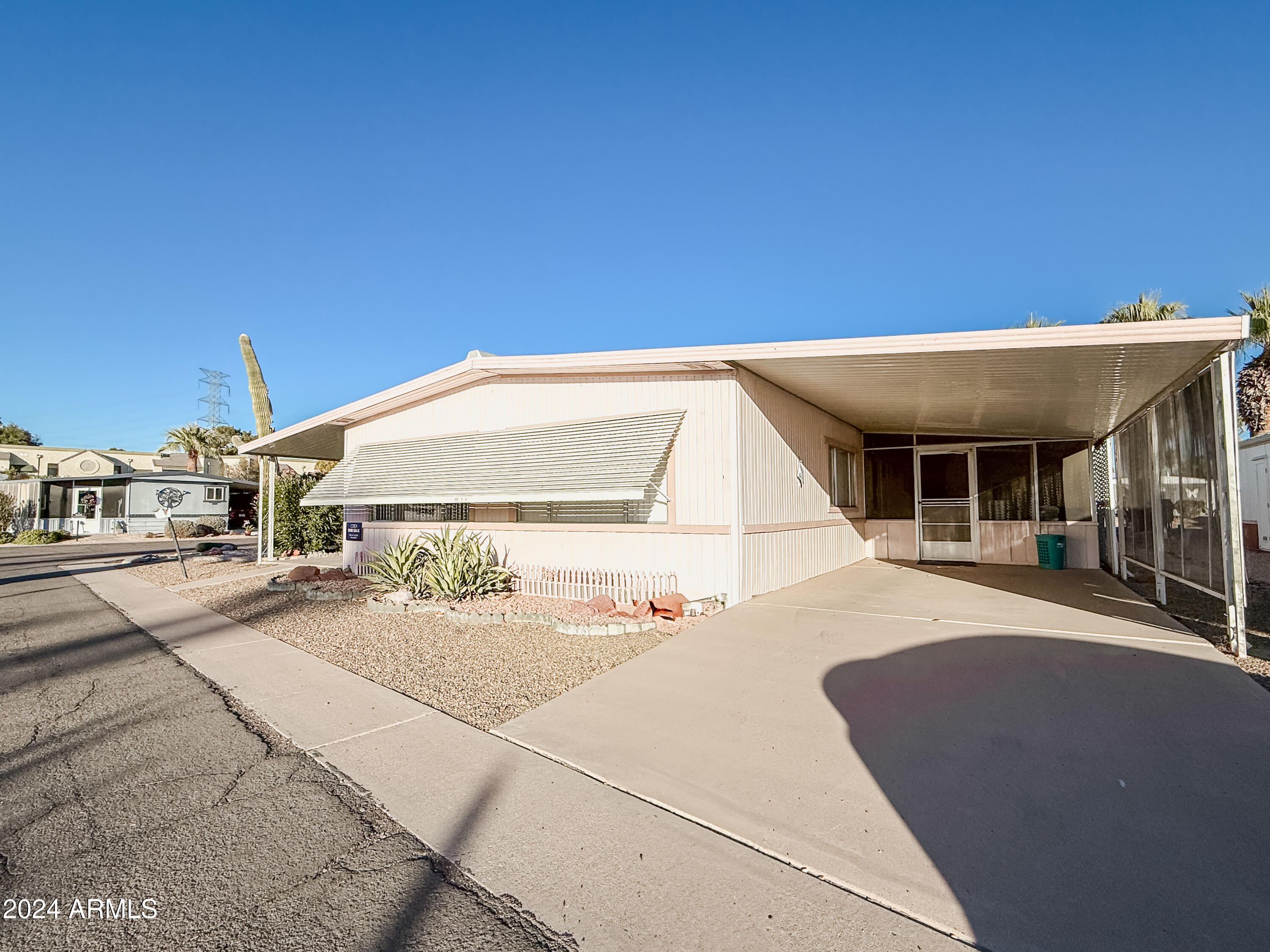 1120 N VAL VISTA Drive # 264