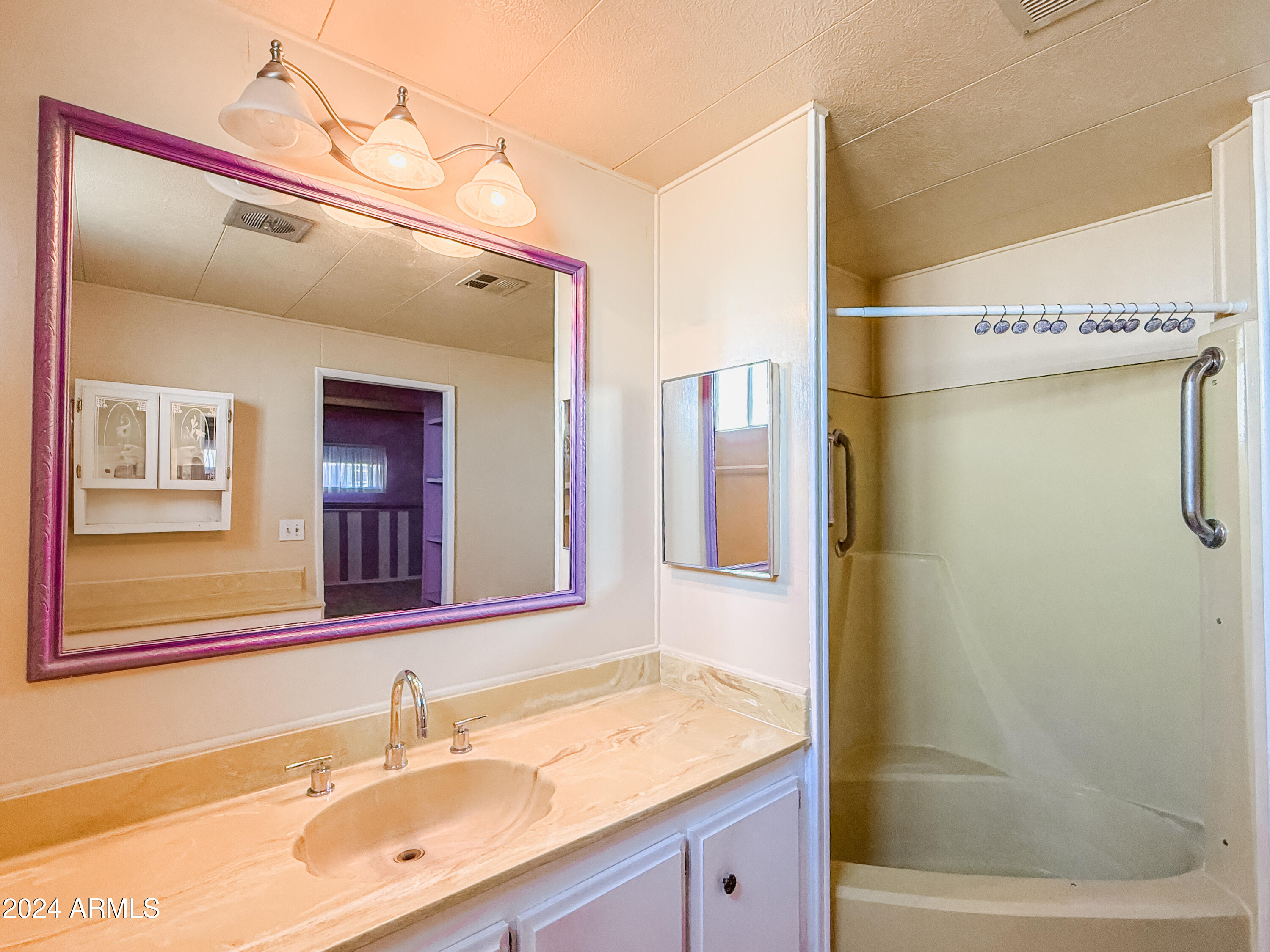 1120 N VAL VISTA Drive # 264