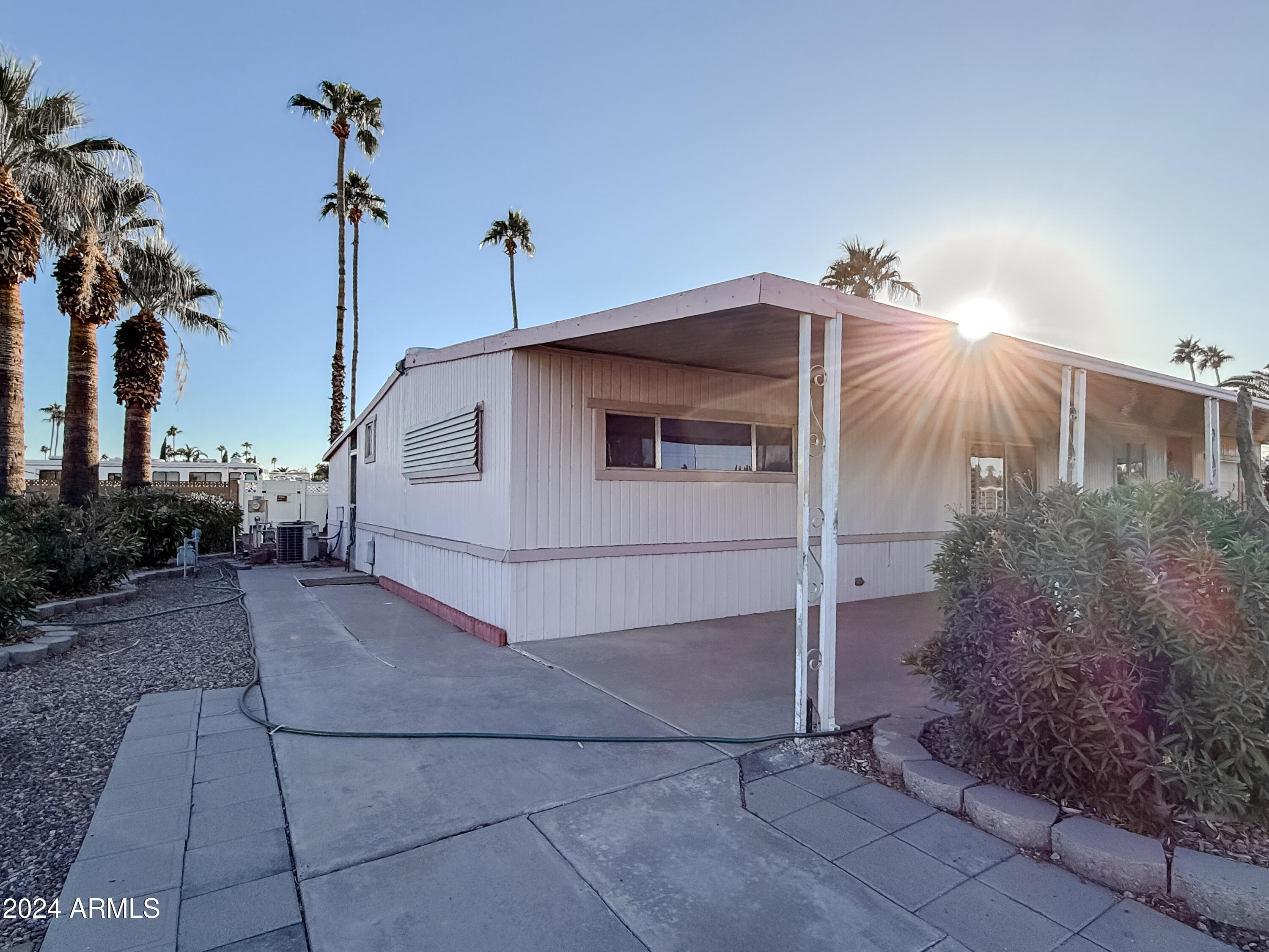 1120 N VAL VISTA Drive # 264