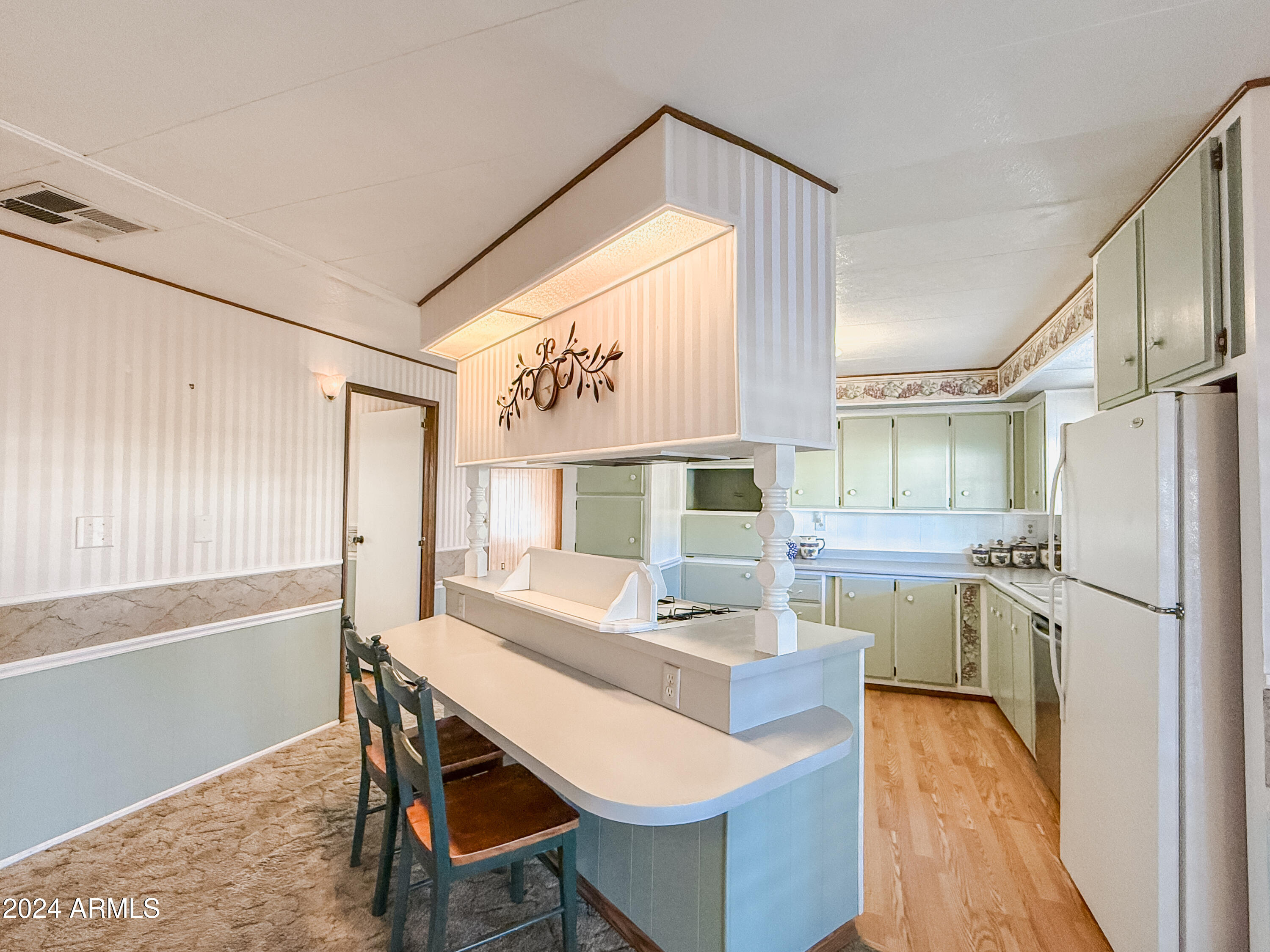 1120 N VAL VISTA Drive # 264