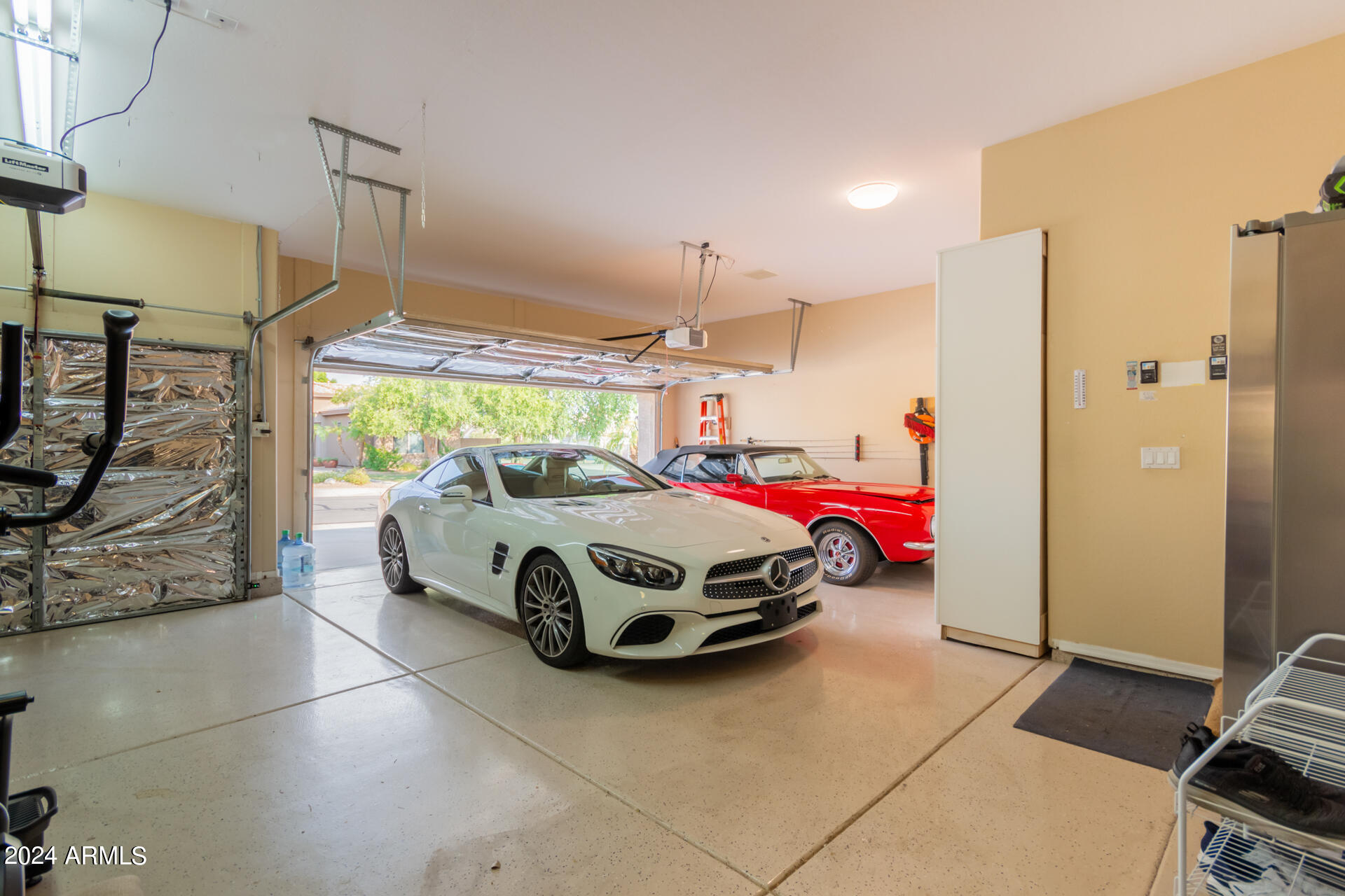 1404 N BERNARD --