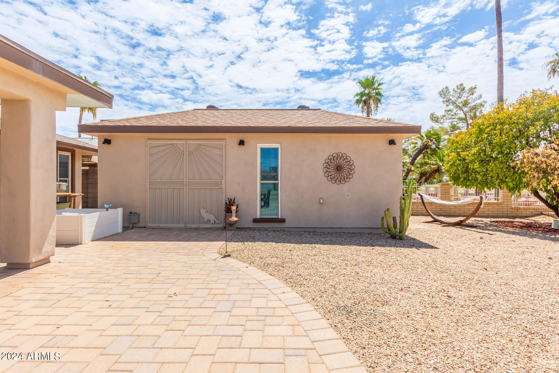 9543 W COUNTRY CLUB Drive