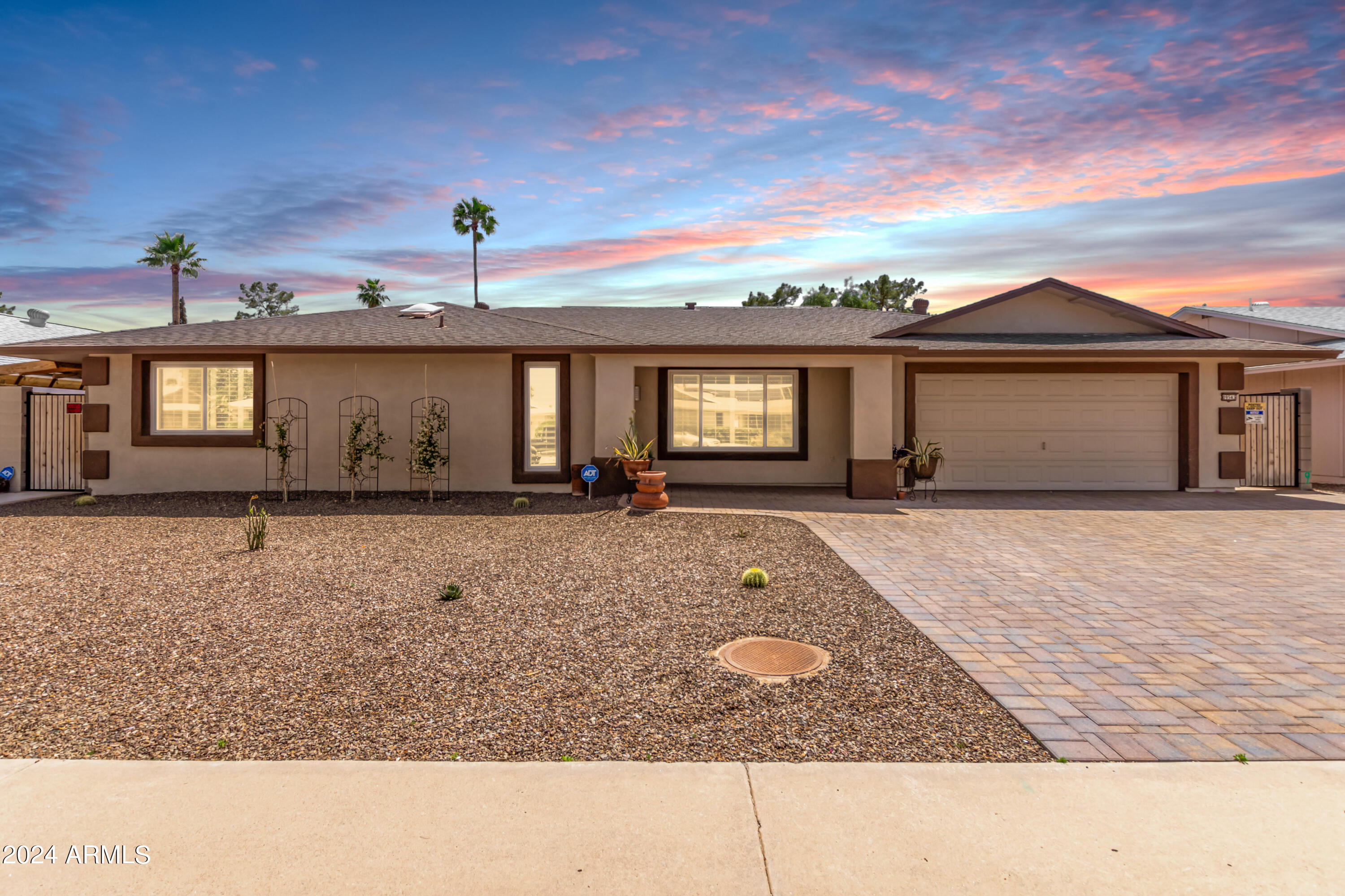 9543 W COUNTRY CLUB Drive
