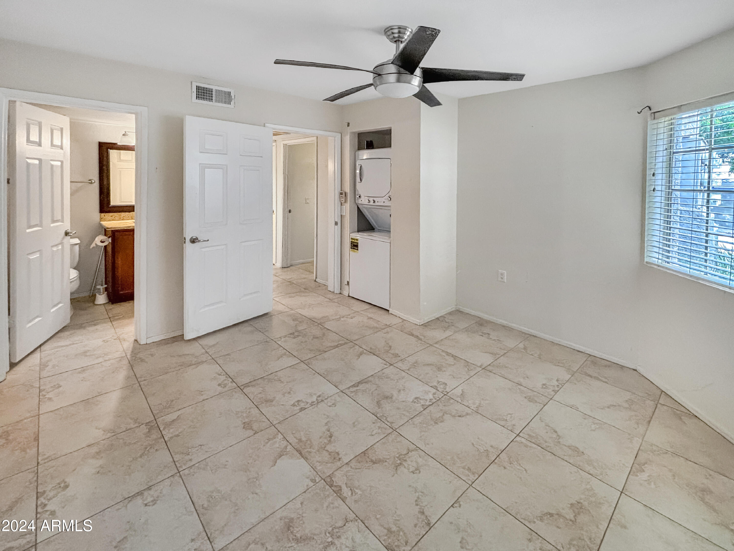 1720 E THUNDERBIRD Road # 1051