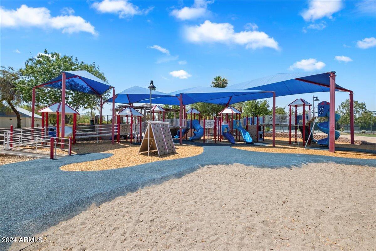 4650 W CARLA VISTA Drive