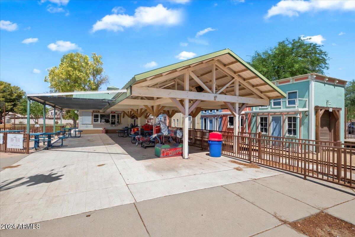 4650 W CARLA VISTA Drive