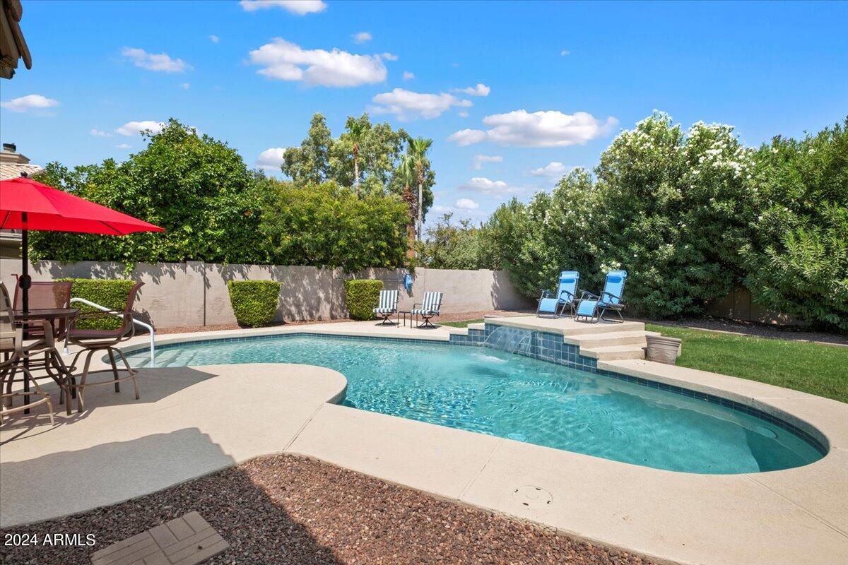 4650 W CARLA VISTA Drive