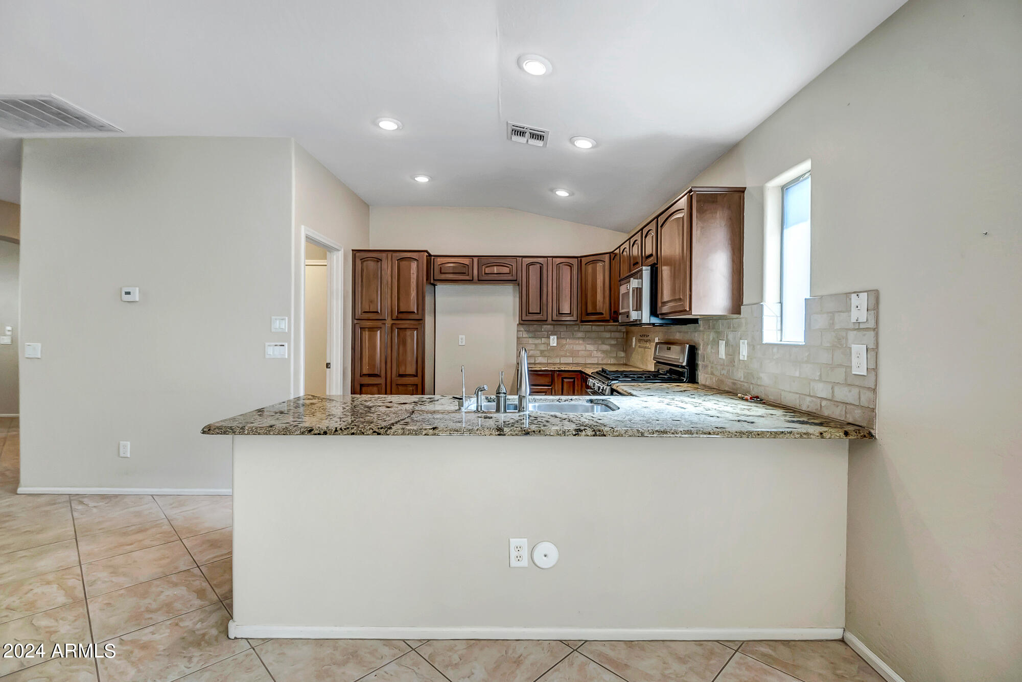 4239 E ROCK Drive