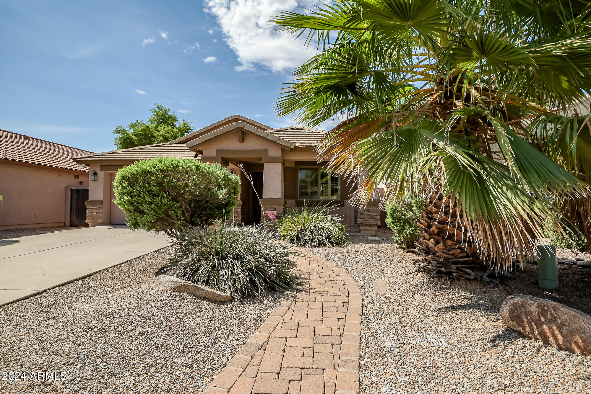 4239 E ROCK Drive