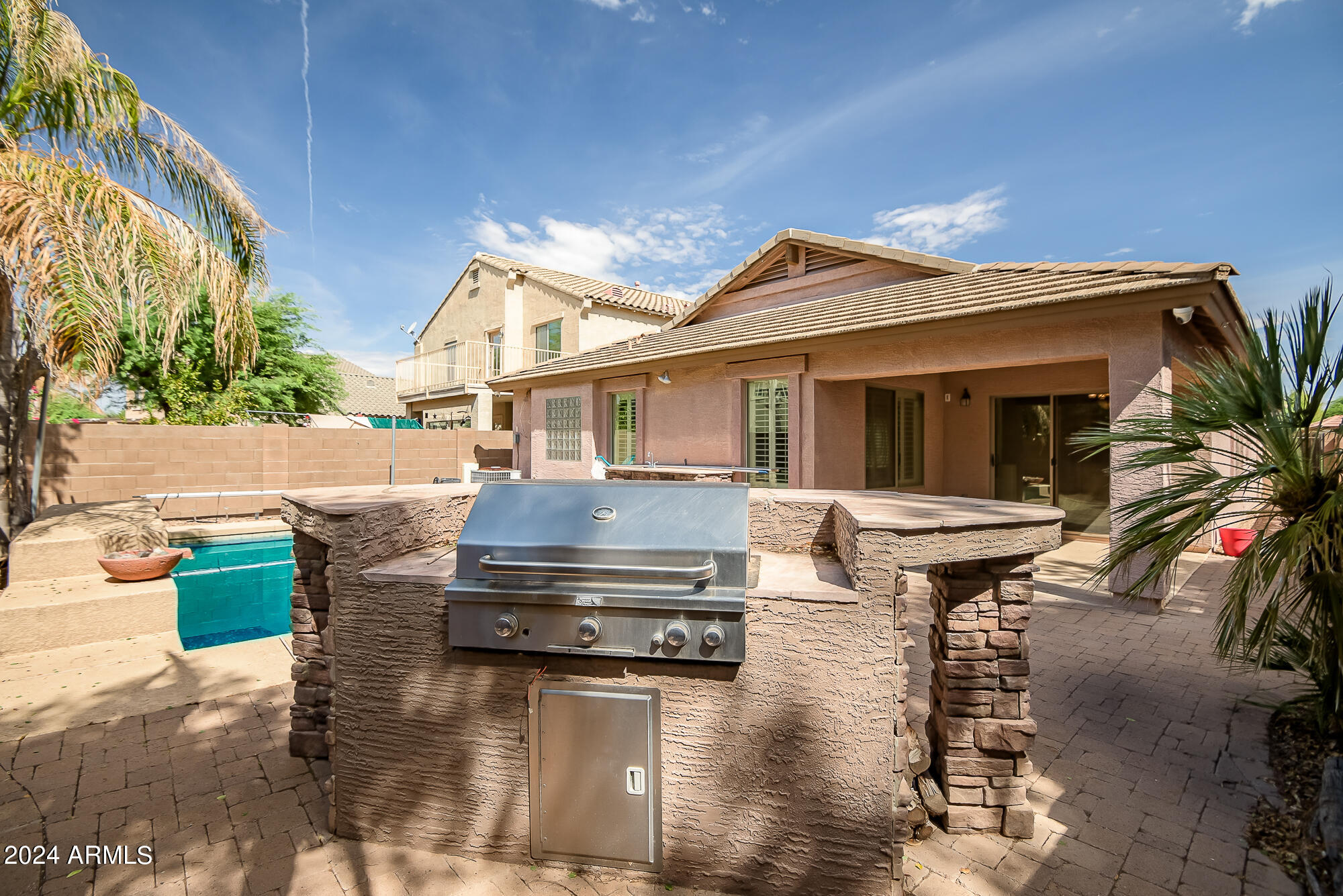 4239 E ROCK Drive