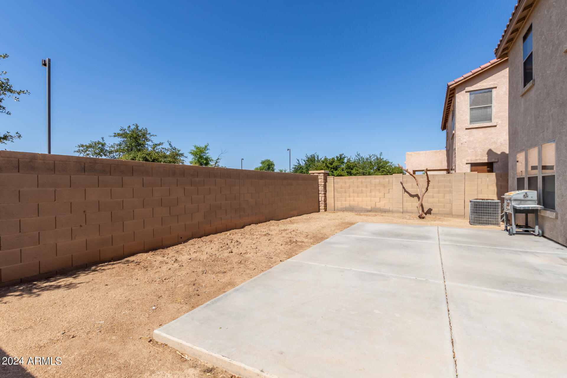 9403 W SHERIDAN Street