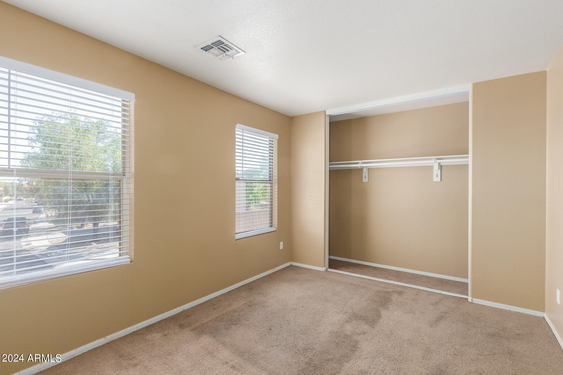 9403 W SHERIDAN Street