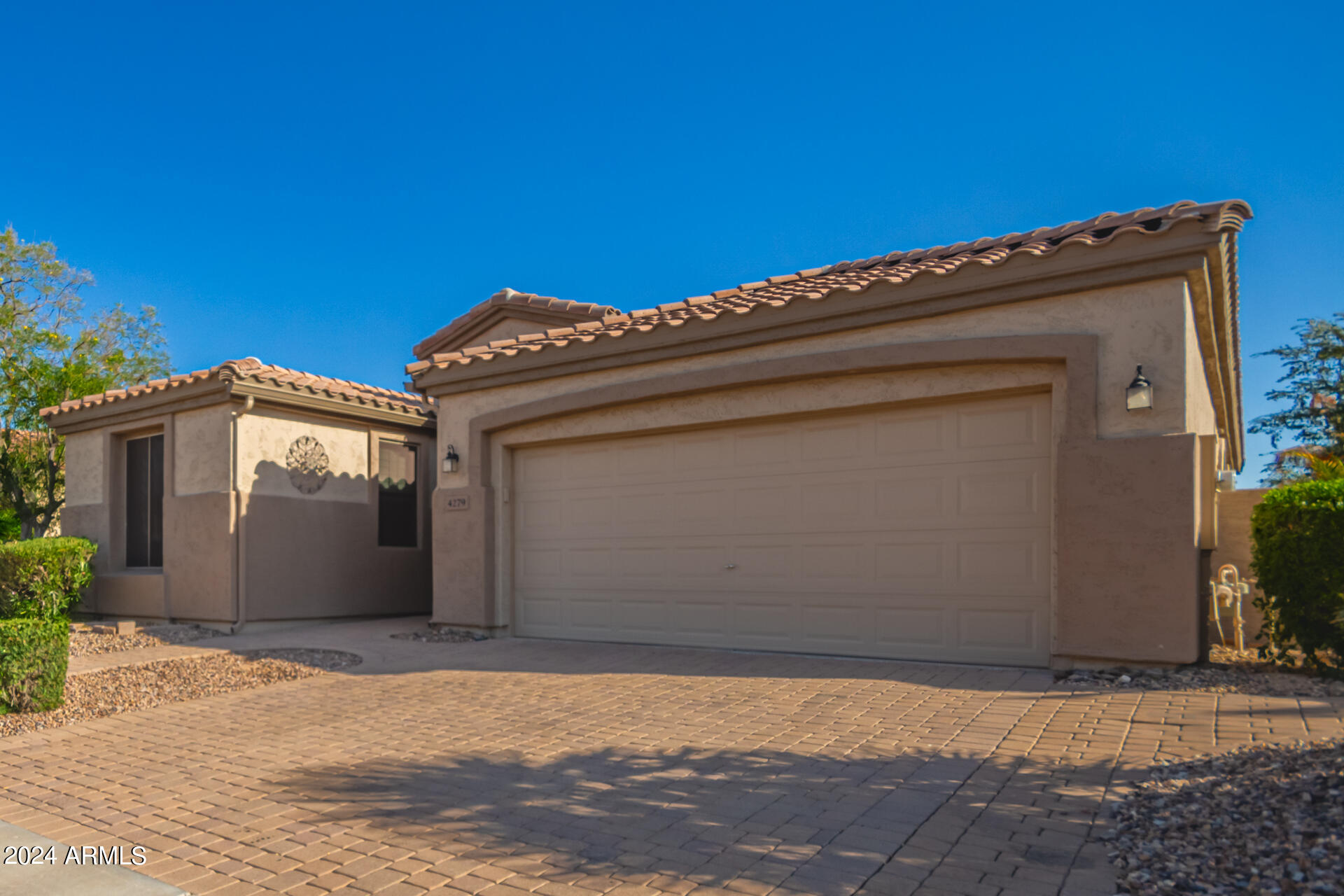 4279 E NIGHTINGALE Lane