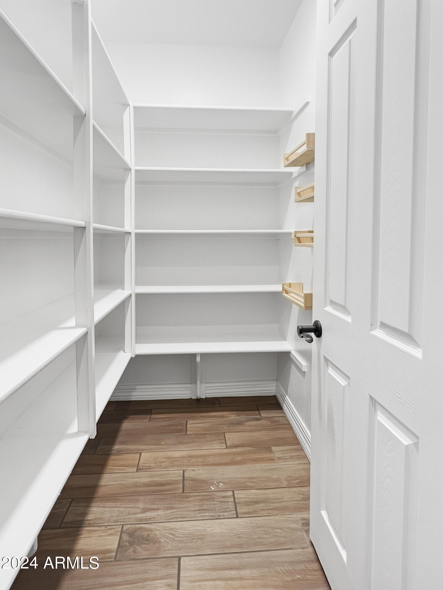 18832 W SAN JUAN Avenue