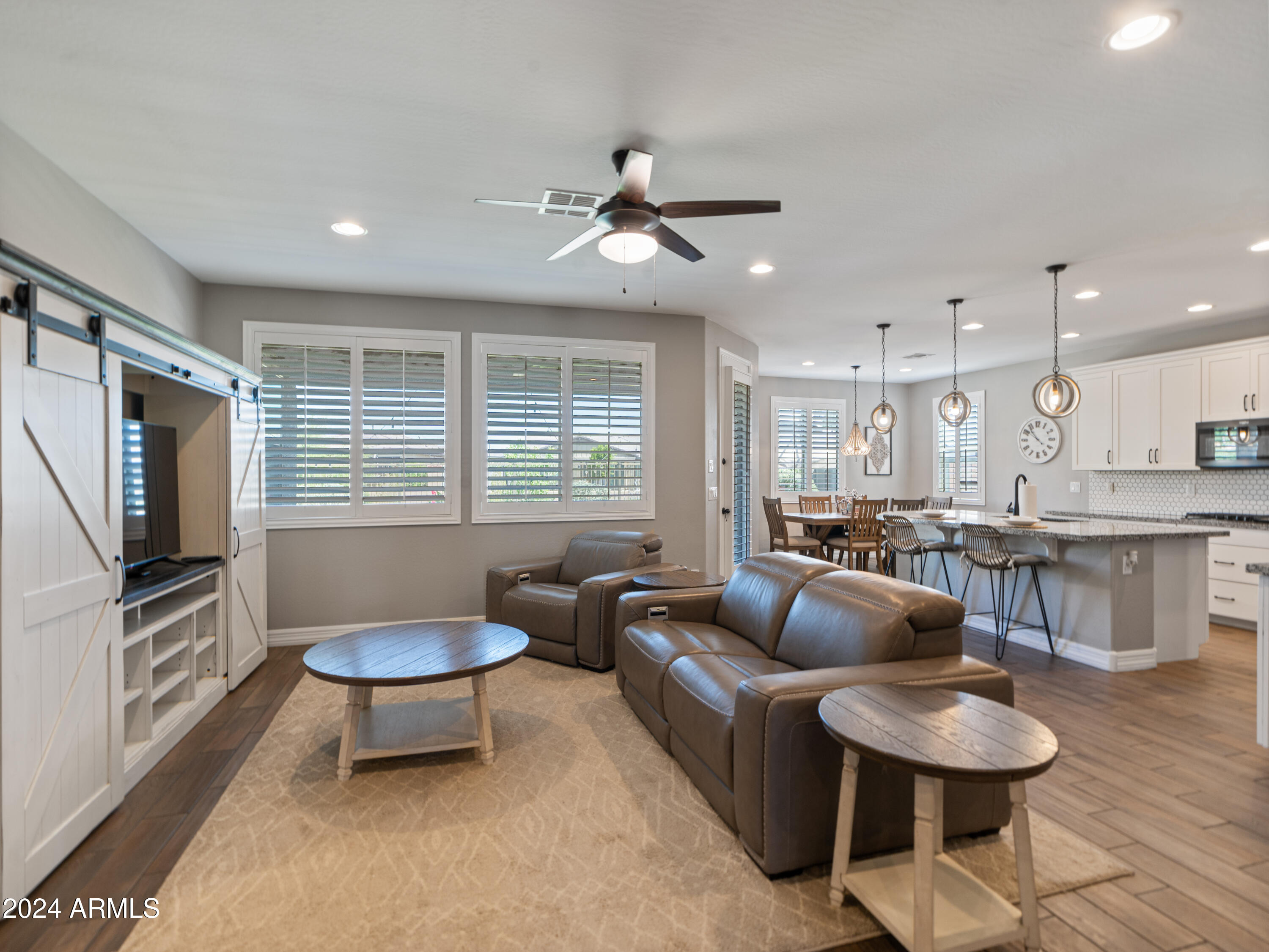 18832 W SAN JUAN Avenue