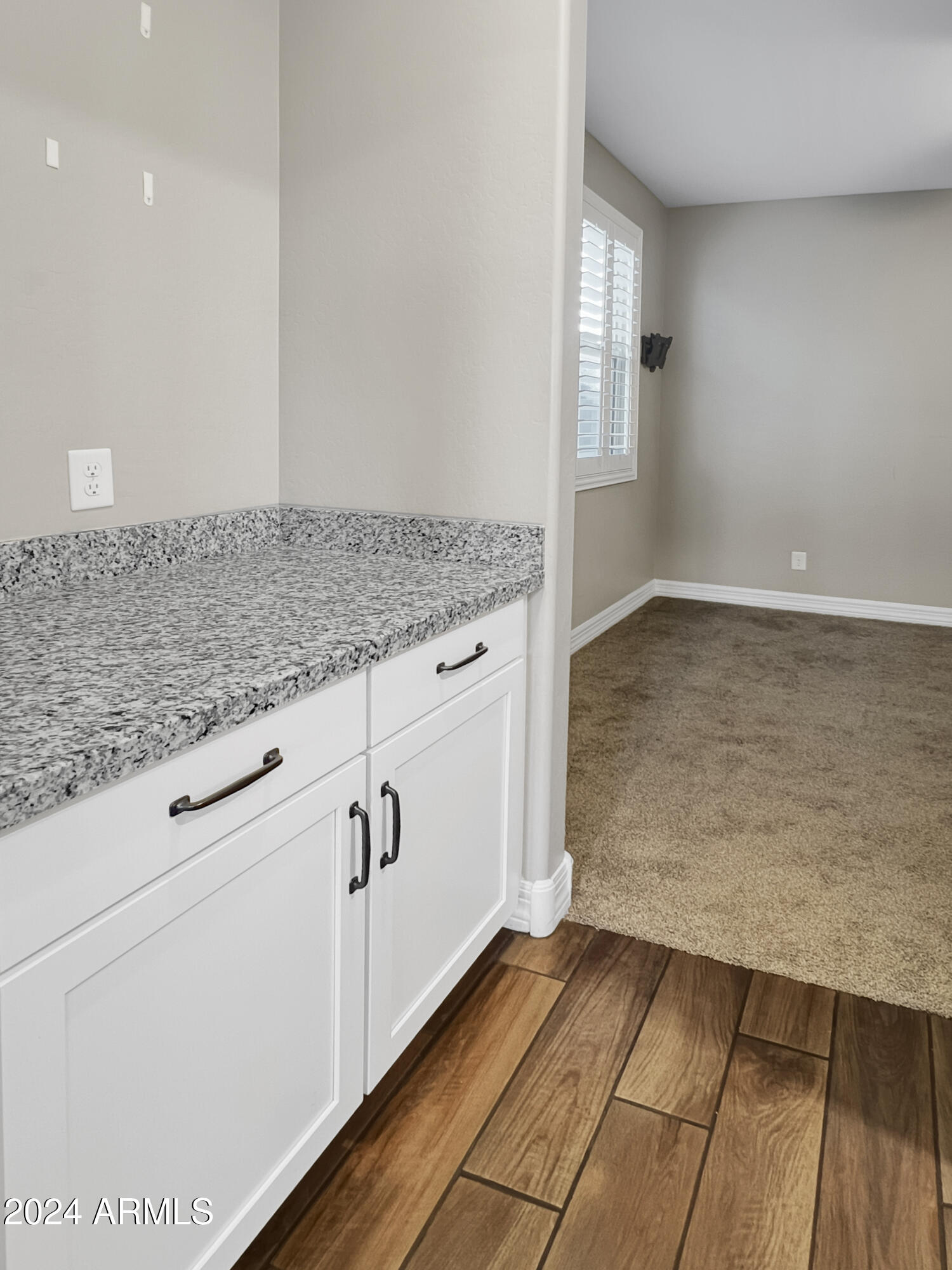 18832 W SAN JUAN Avenue