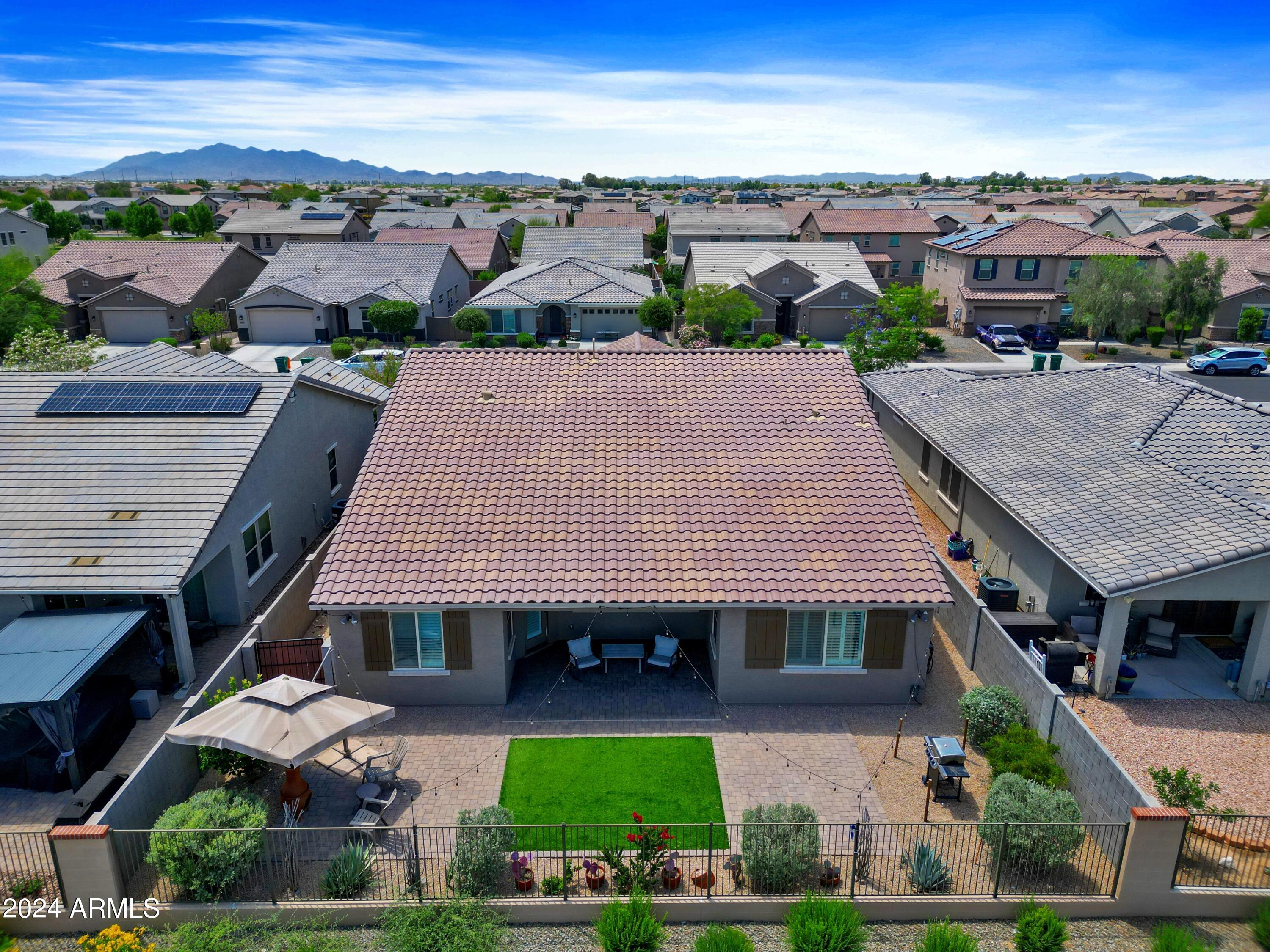 18832 W SAN JUAN Avenue