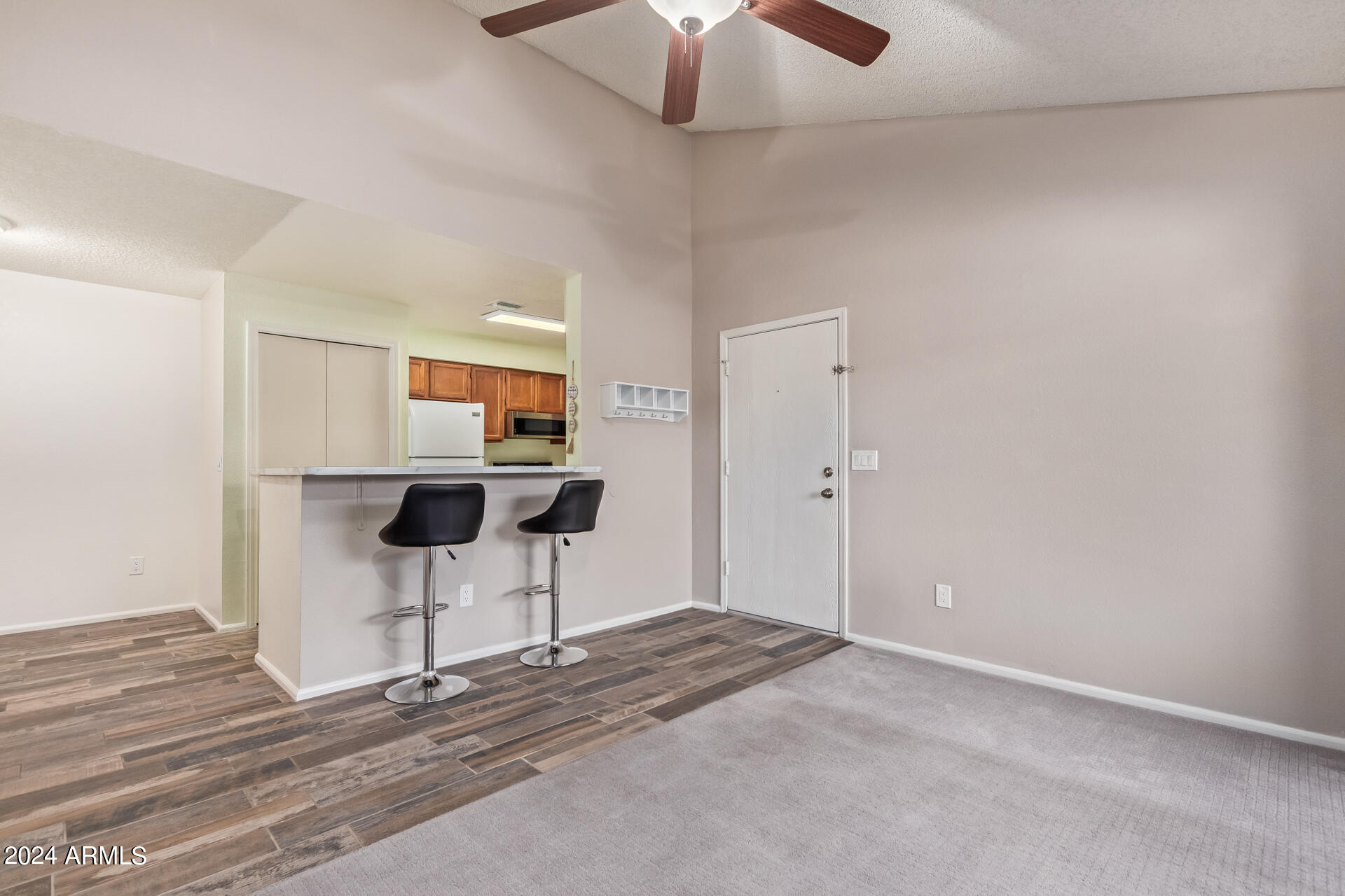 533 W GUADALUPE Road # 2046