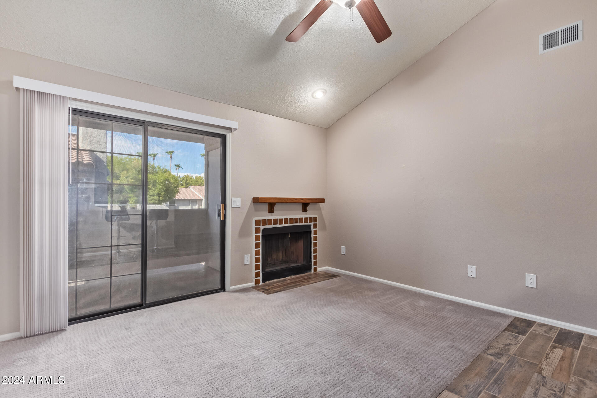 533 W GUADALUPE Road # 2046