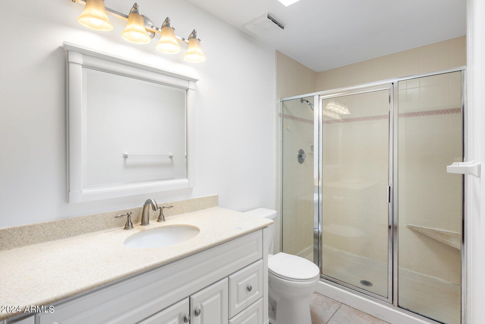 8833 S LAKESHORE Drive