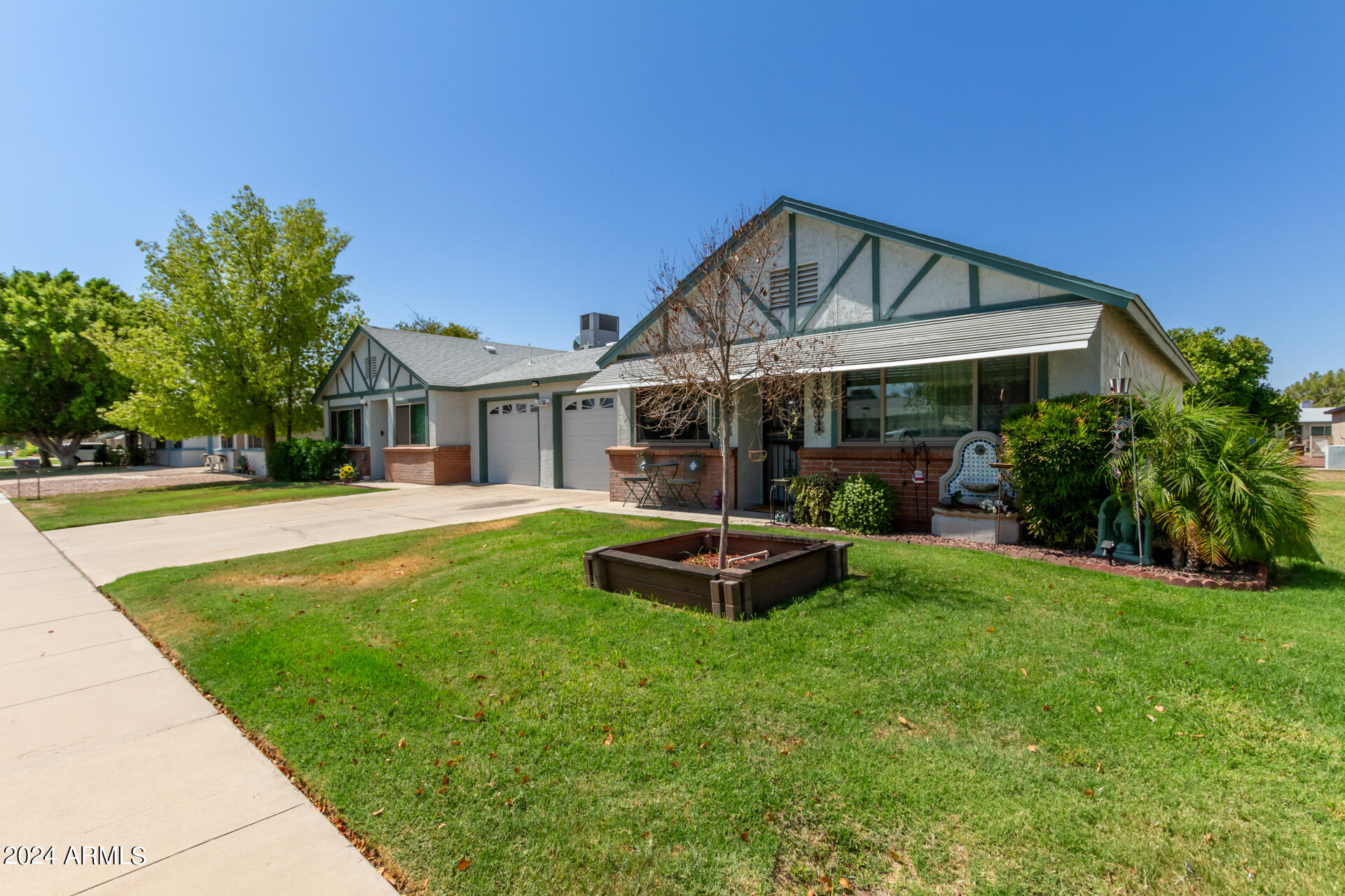 10136 N 95TH Drive # B