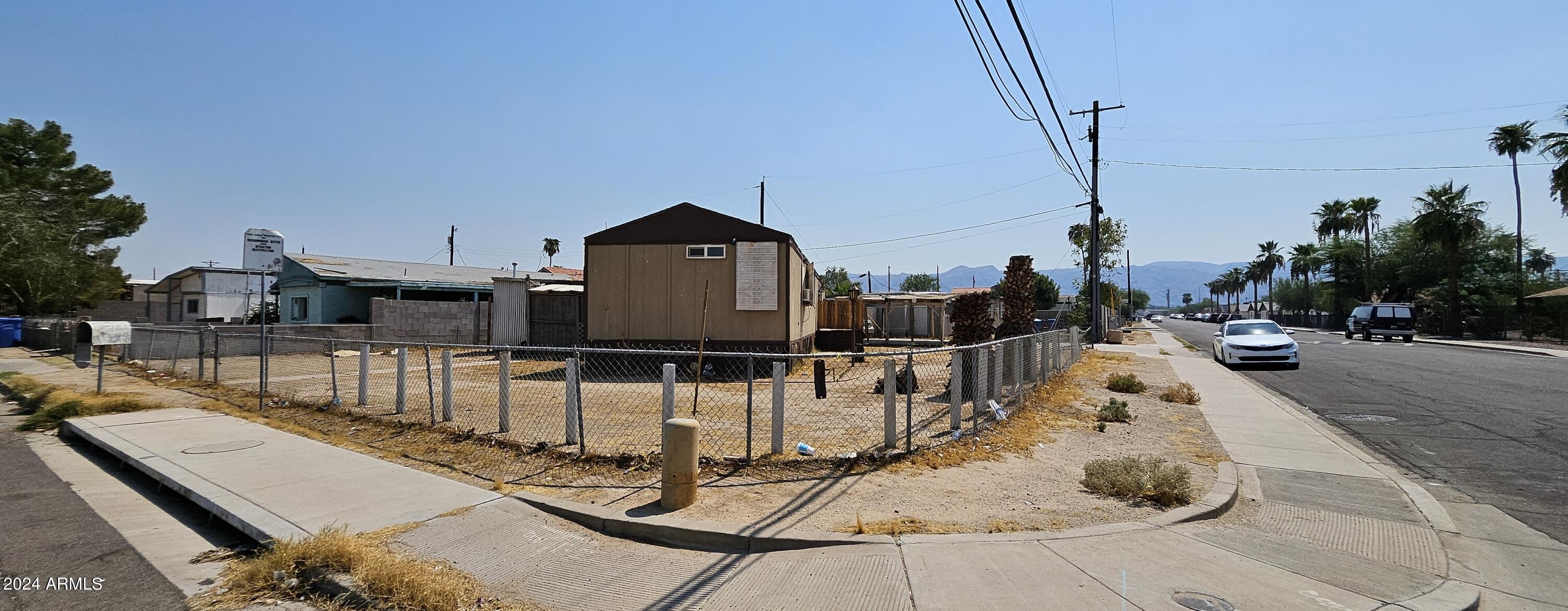 2201 E ALTA VISTA Road