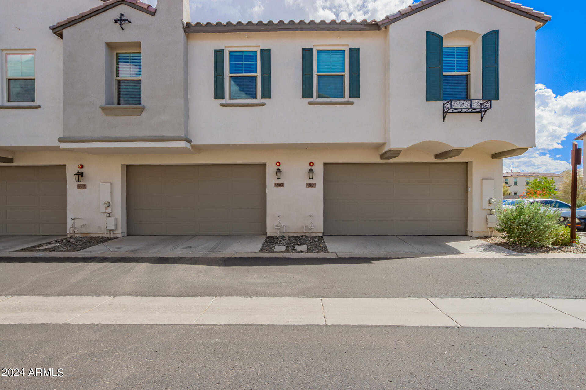 9903 E WAVELENGTH Avenue