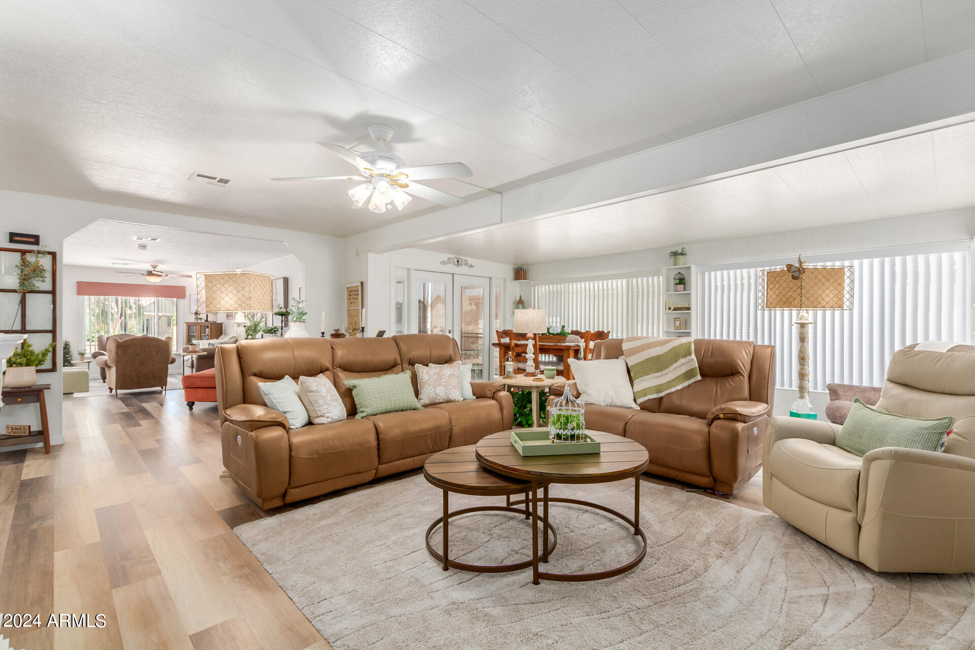 9234 E LAKESIDE Drive