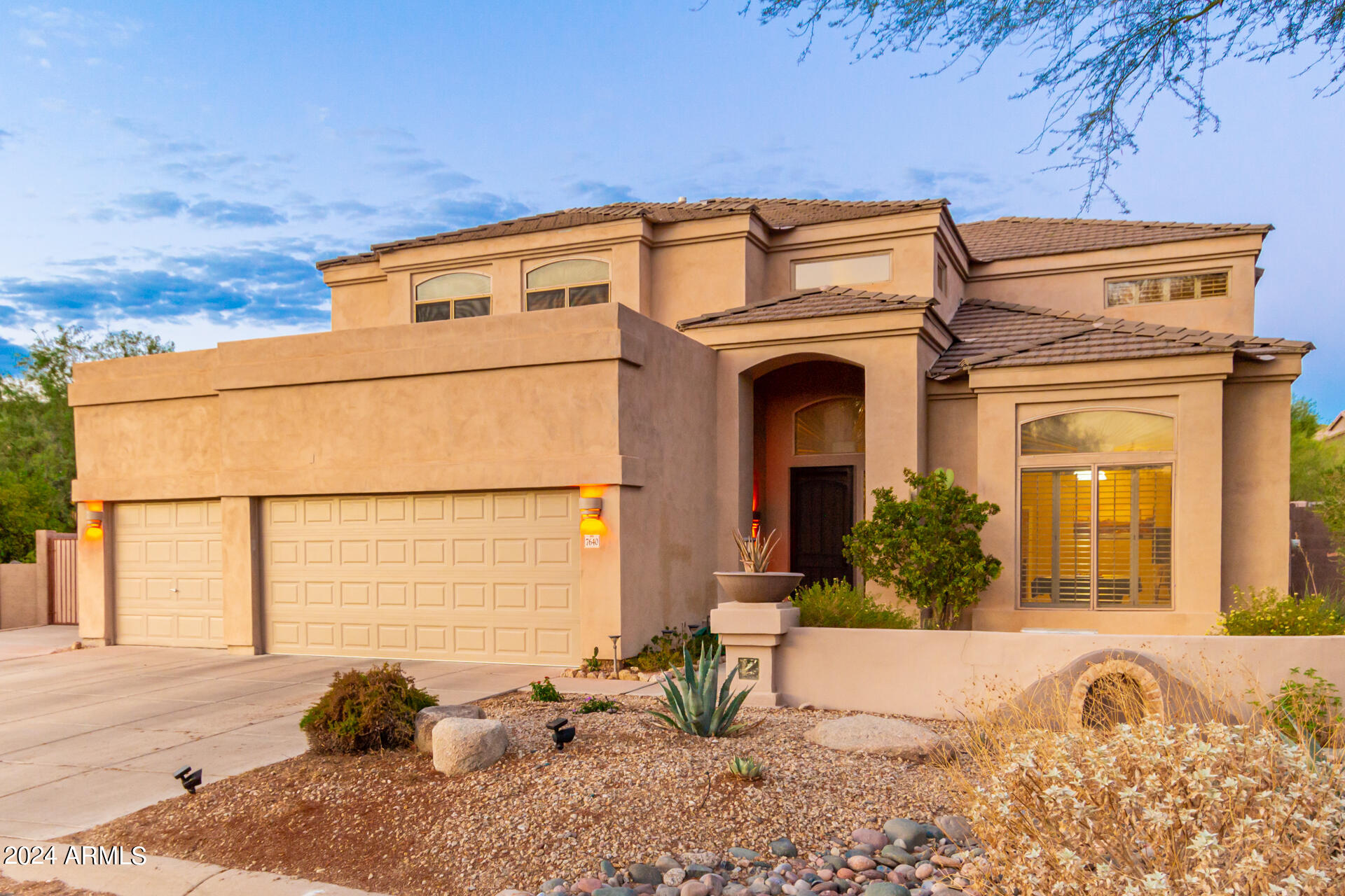 7640 E SNOWDON Circle