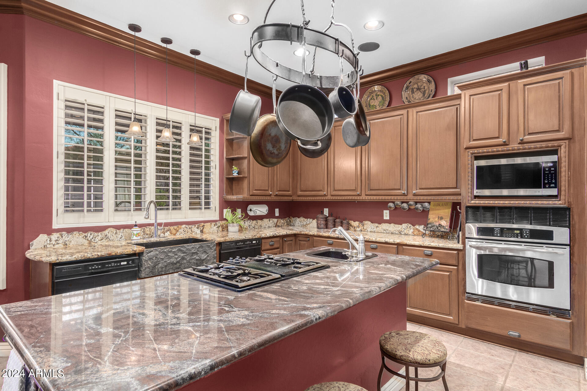 7640 E SNOWDON Circle